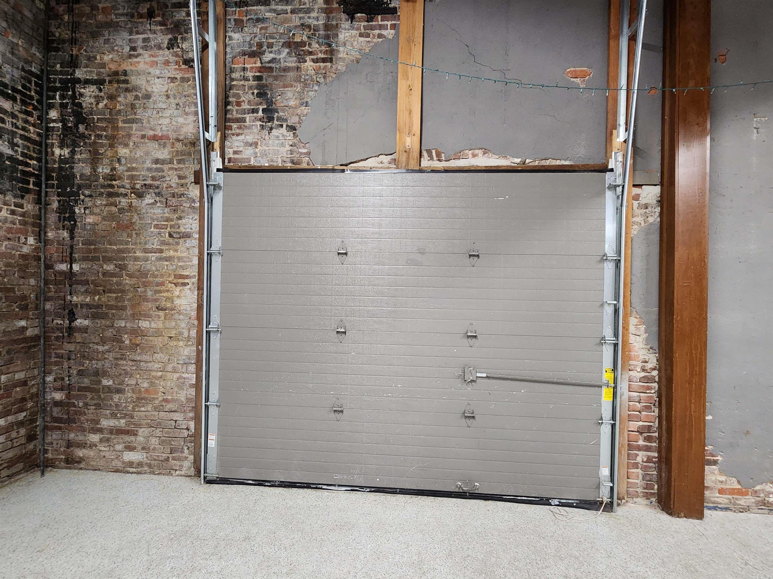 Hs Land & Imp - Commercial Sale