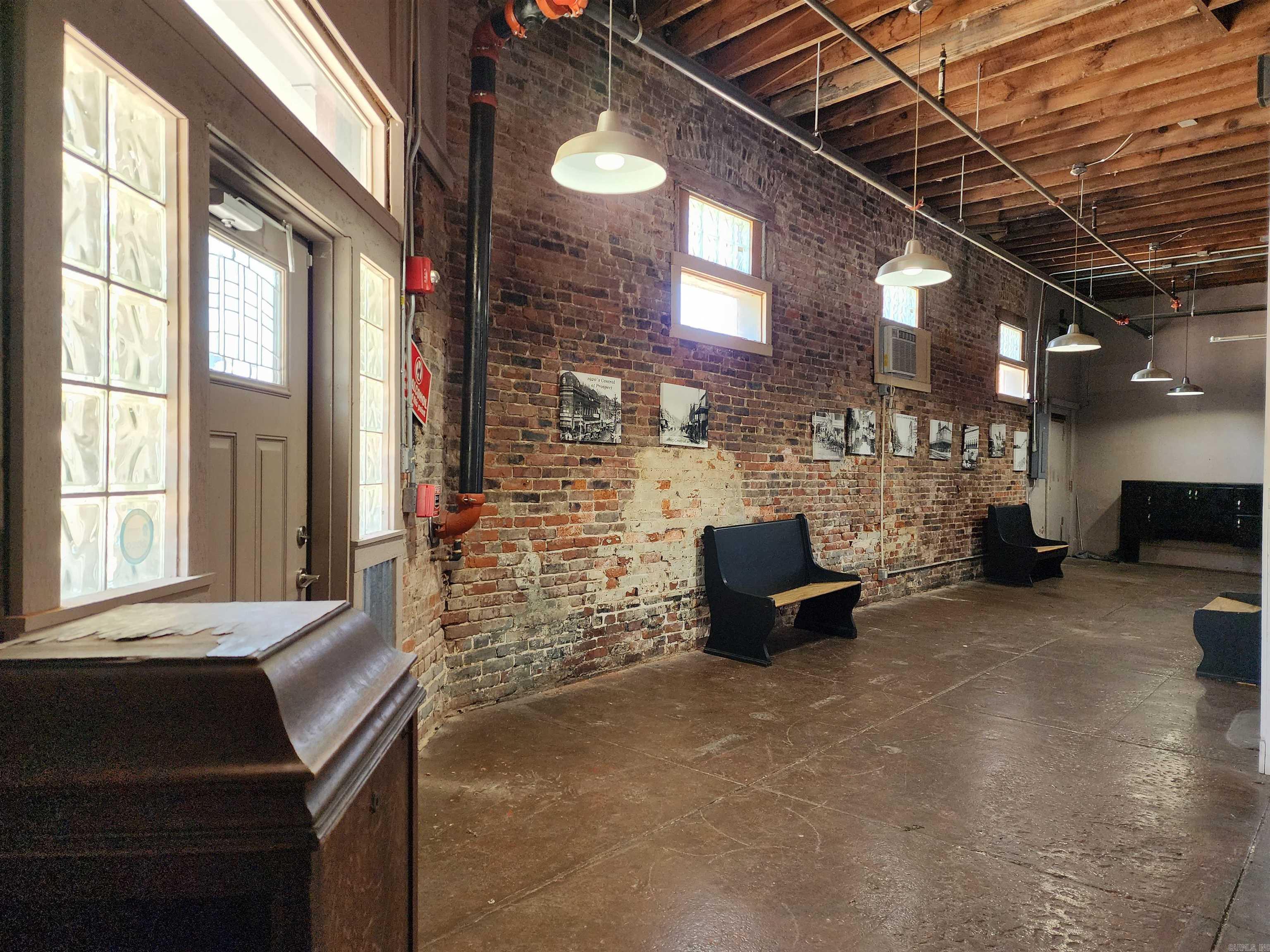 Hs Land & Imp - Commercial Sale