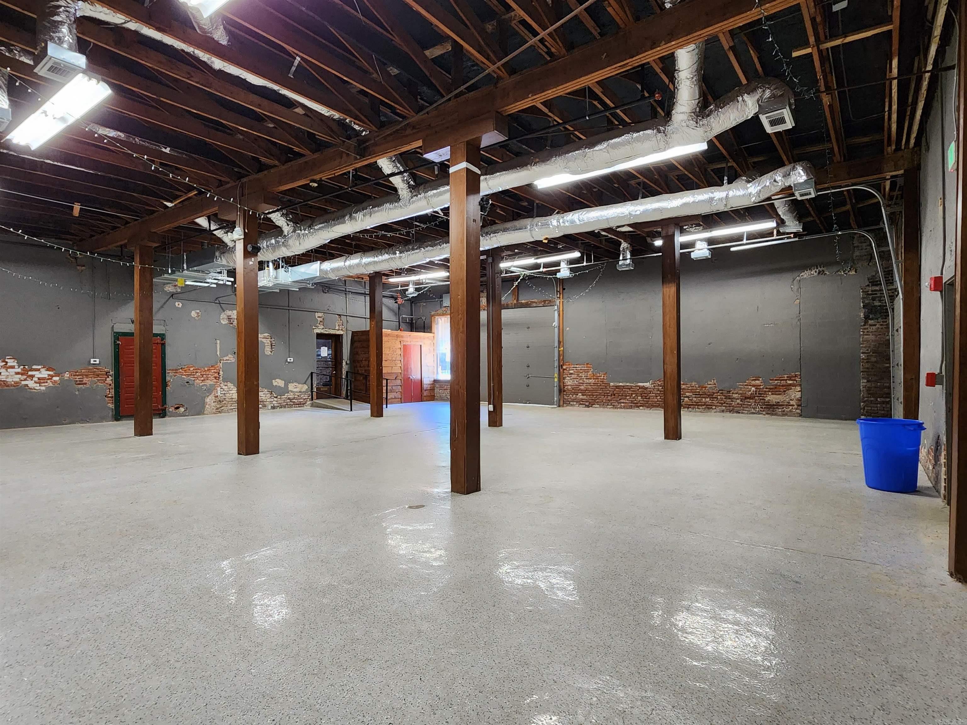 Hs Land & Imp - Commercial Sale