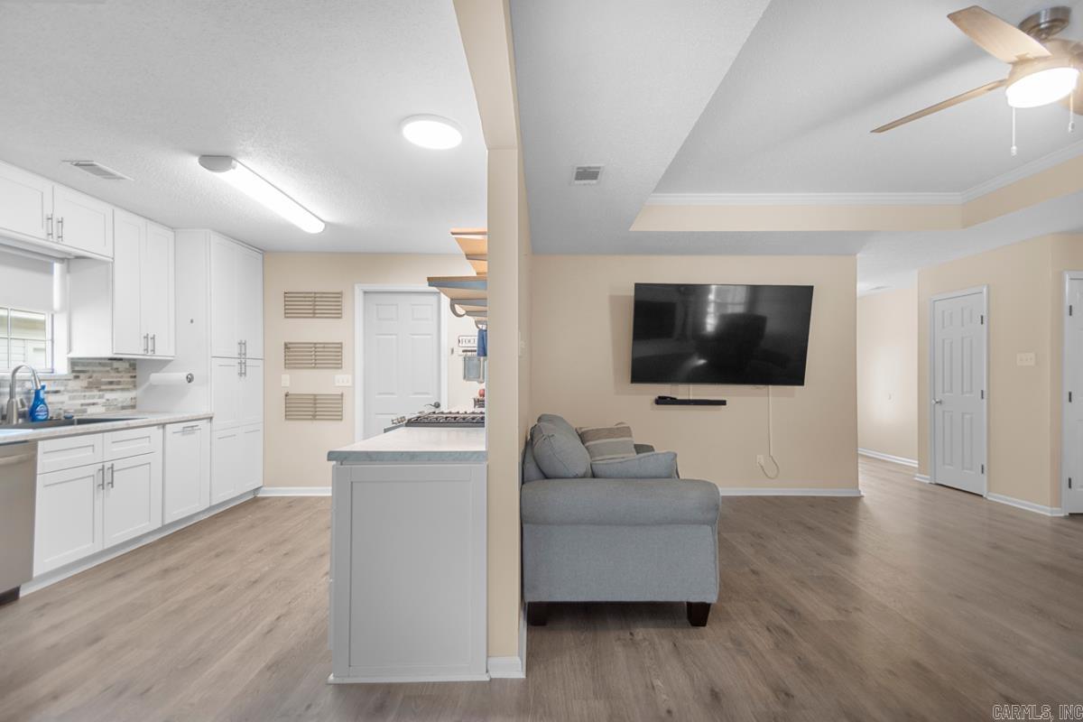 HUNTERS RIDGE ADDN - Residential