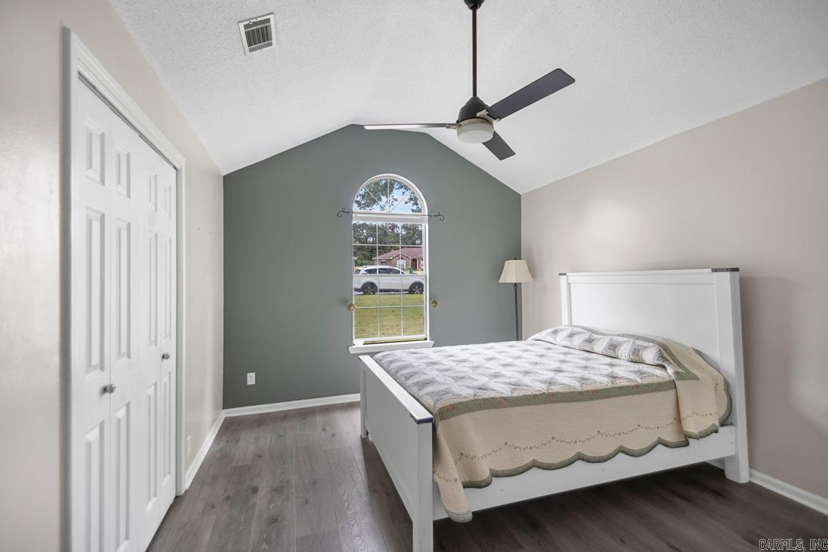 HUNTERS RIDGE ADDN - Residential