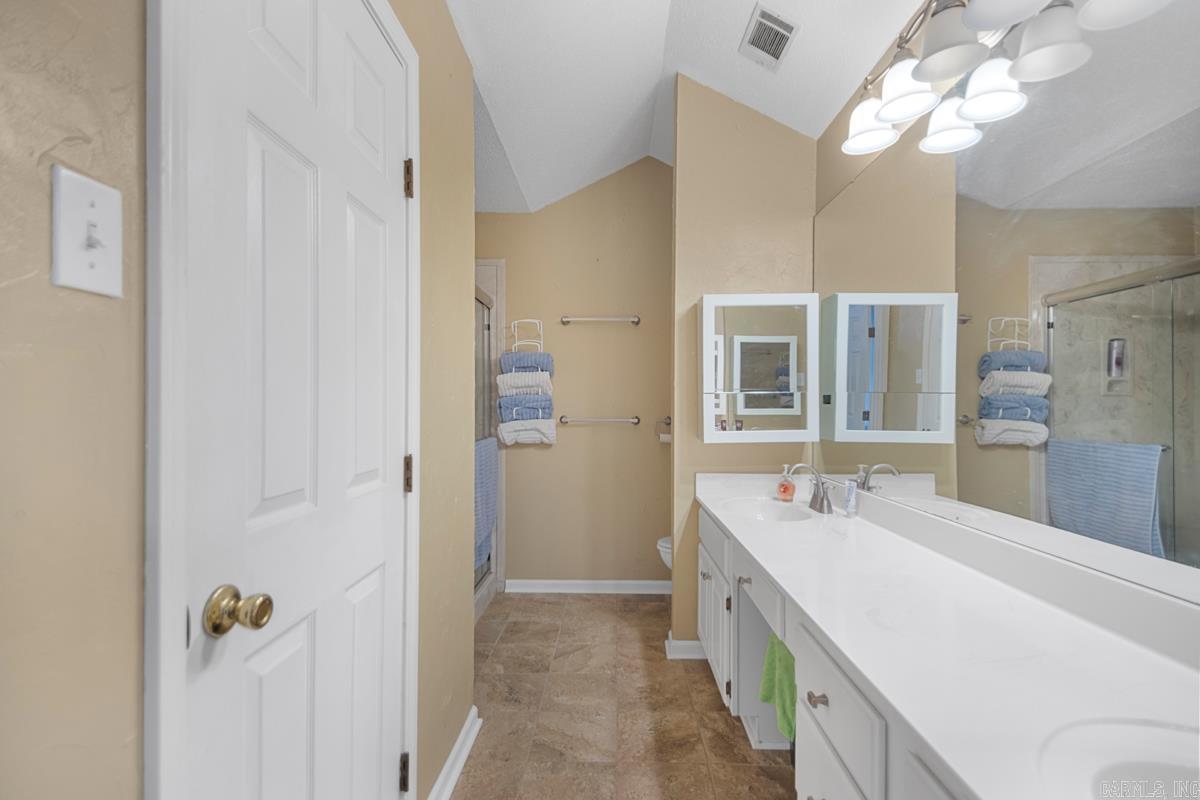 HUNTERS RIDGE ADDN - Residential