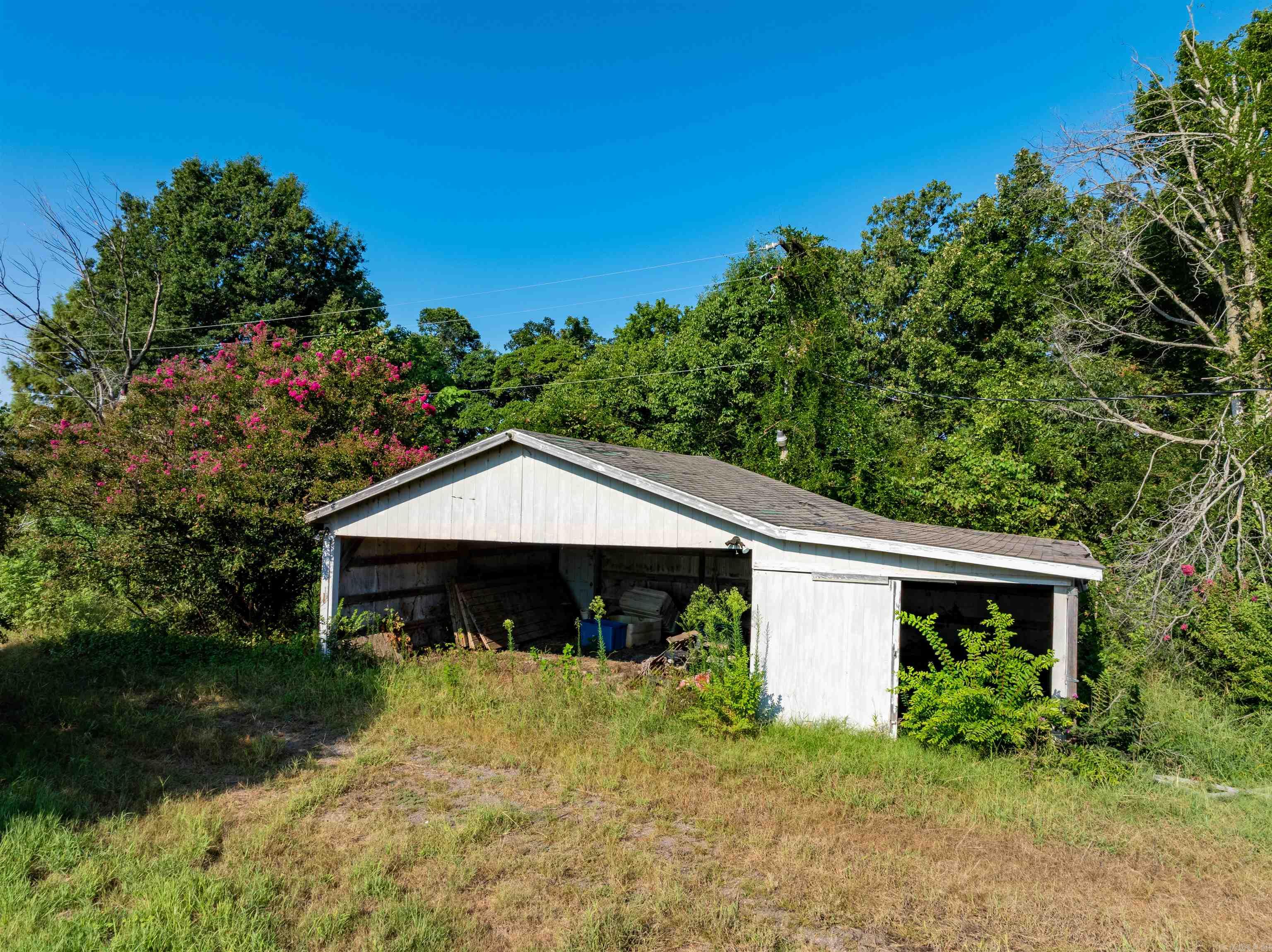 Metes & Bounds - Land