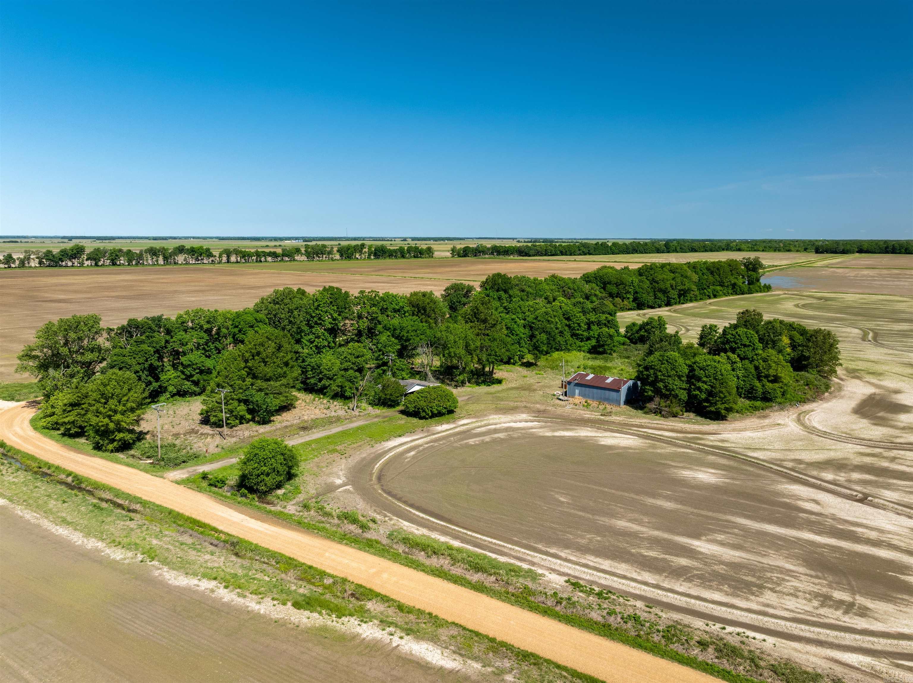 Metes & Bounds - Land