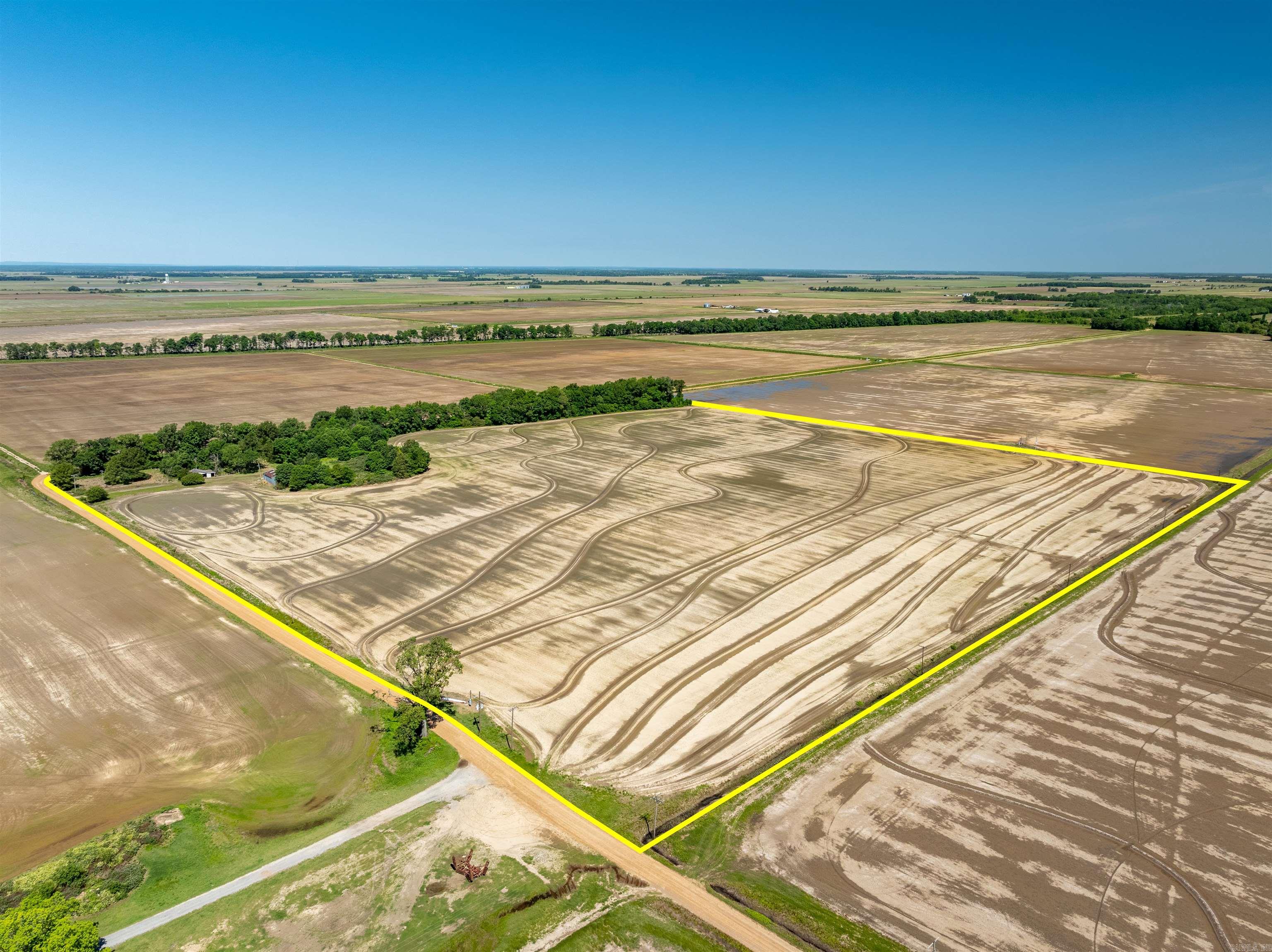 Metes & Bounds - Land