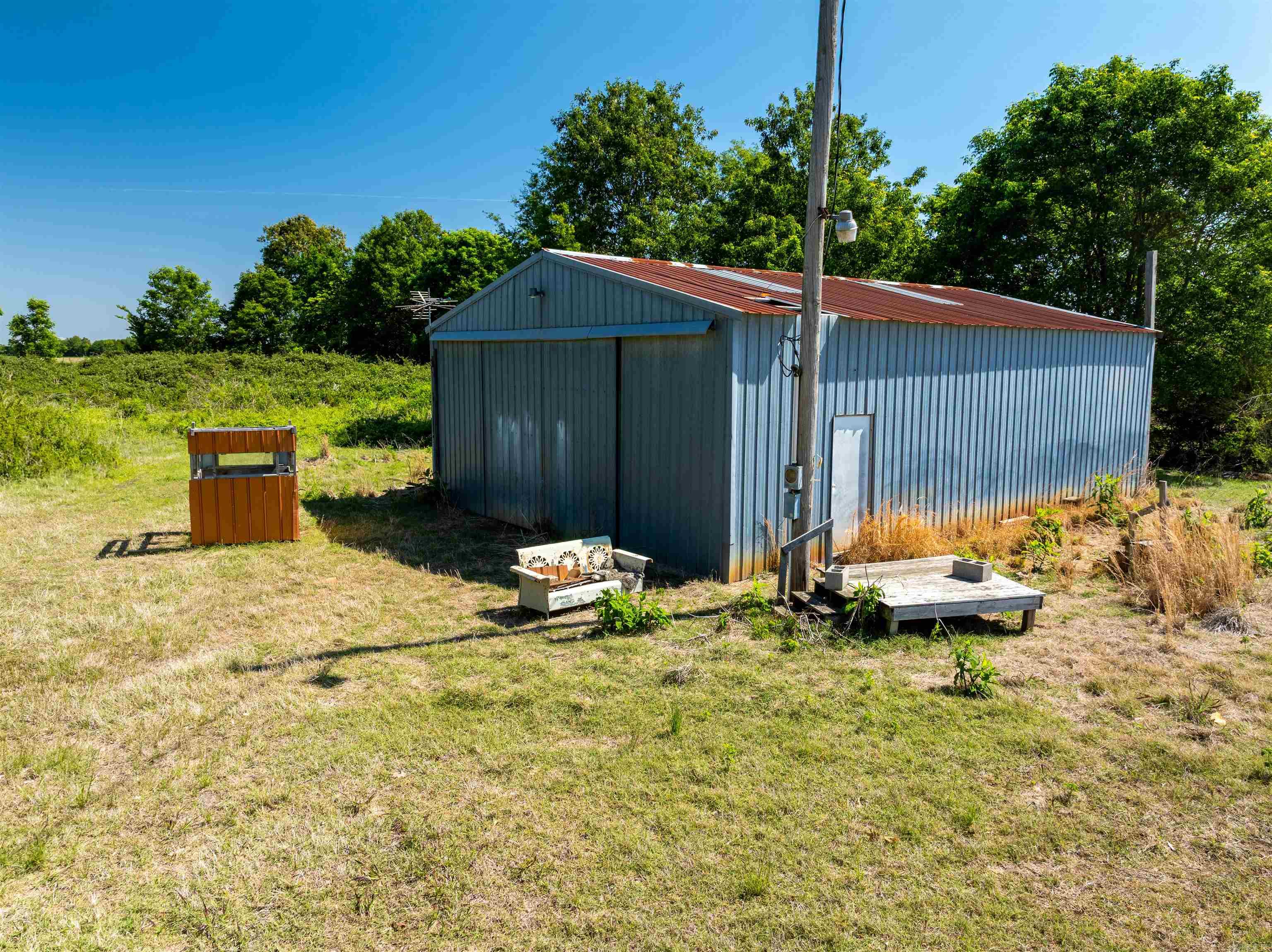 Metes & Bounds - Land