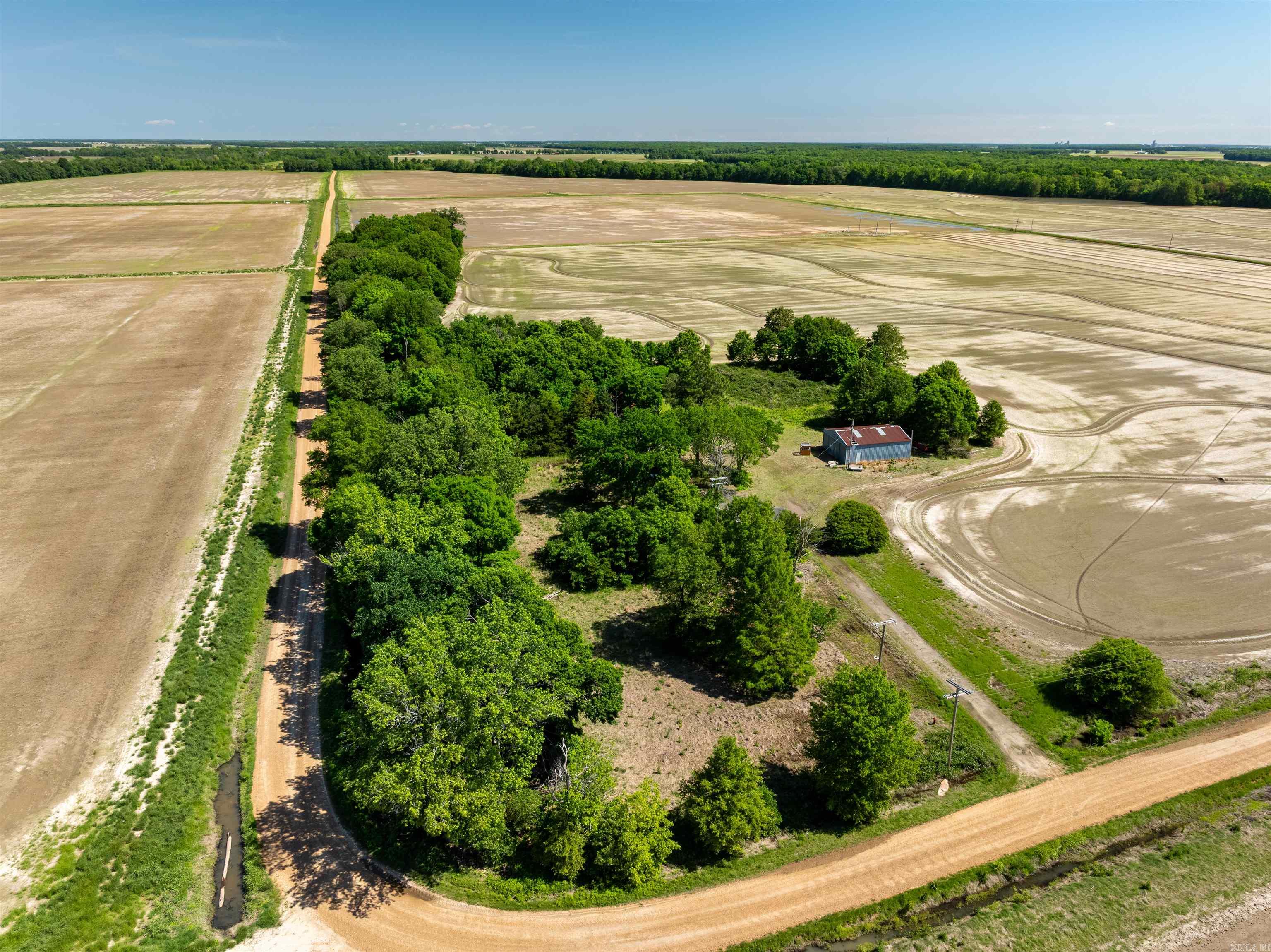 Metes & Bounds - Land