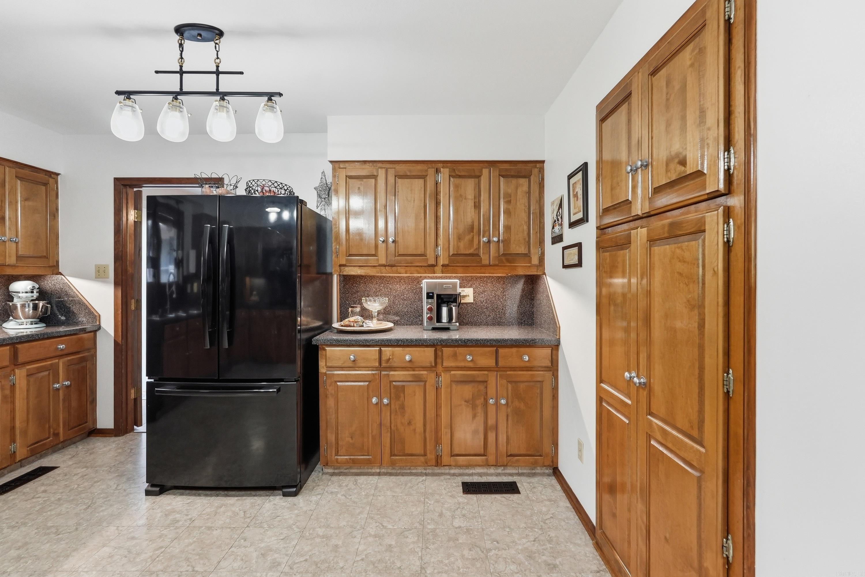 WELLINGTON POINTE - Residential