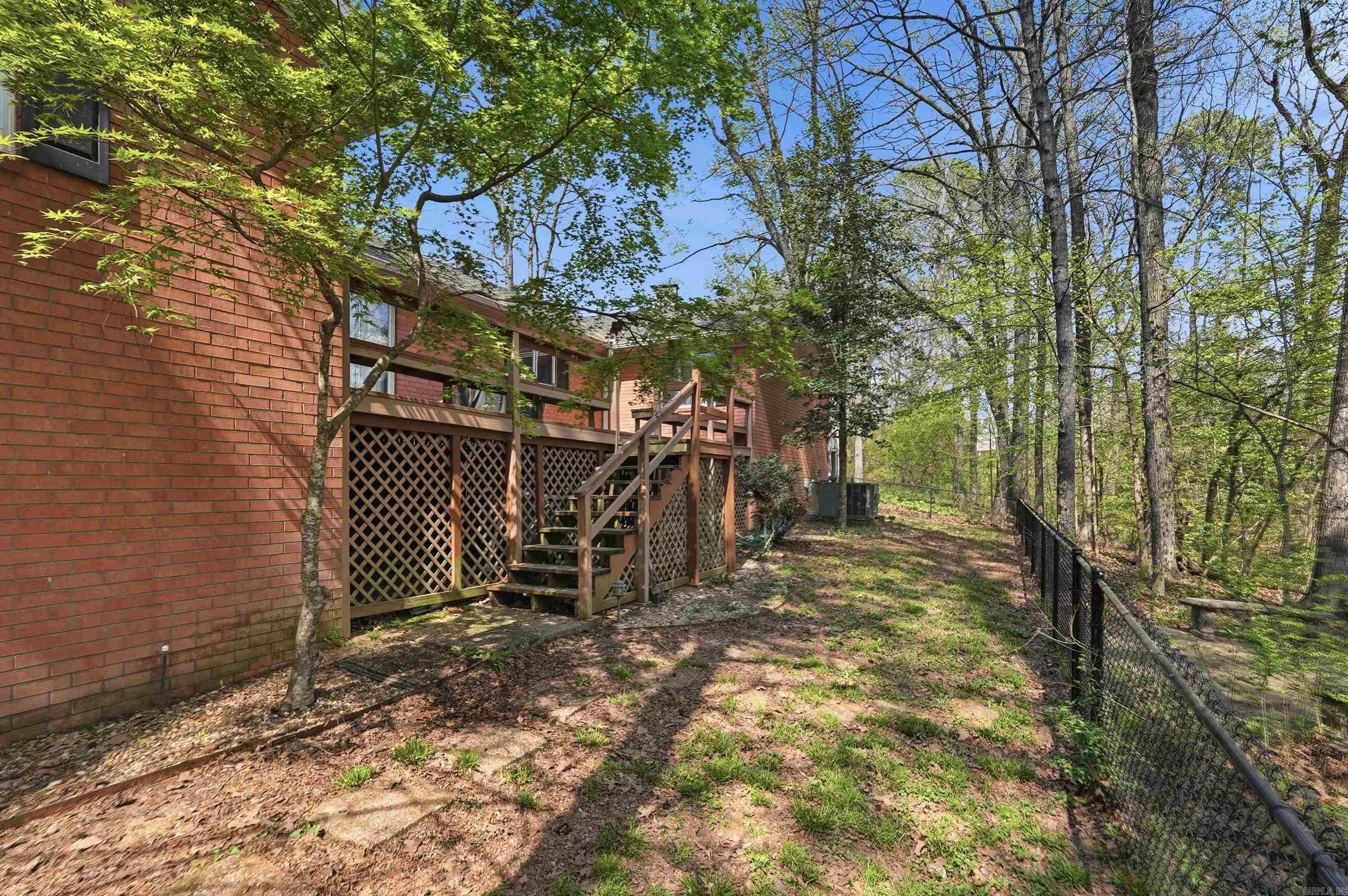 WELLINGTON POINTE - Residential