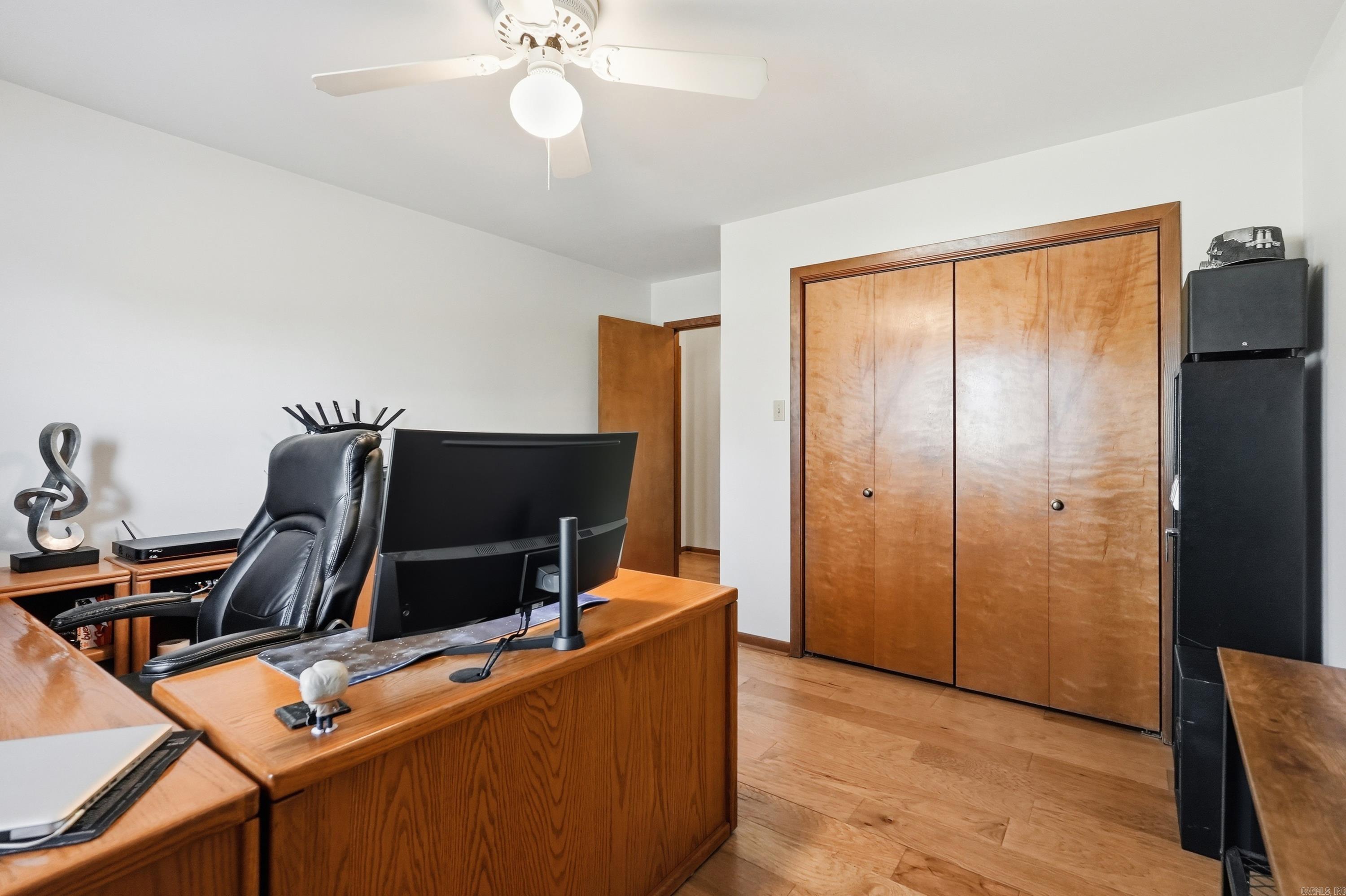 WELLINGTON POINTE - Residential