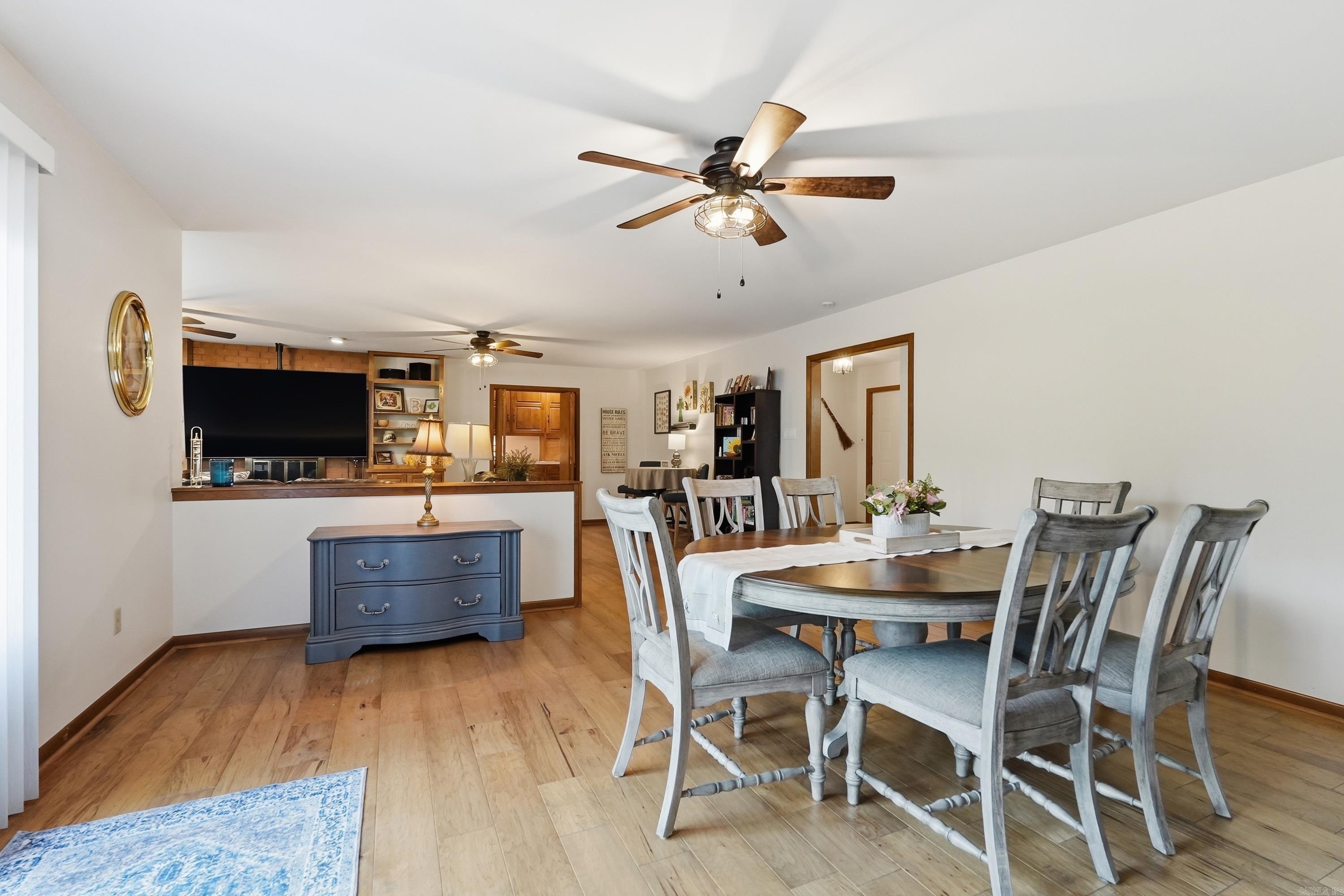 WELLINGTON POINTE - Residential