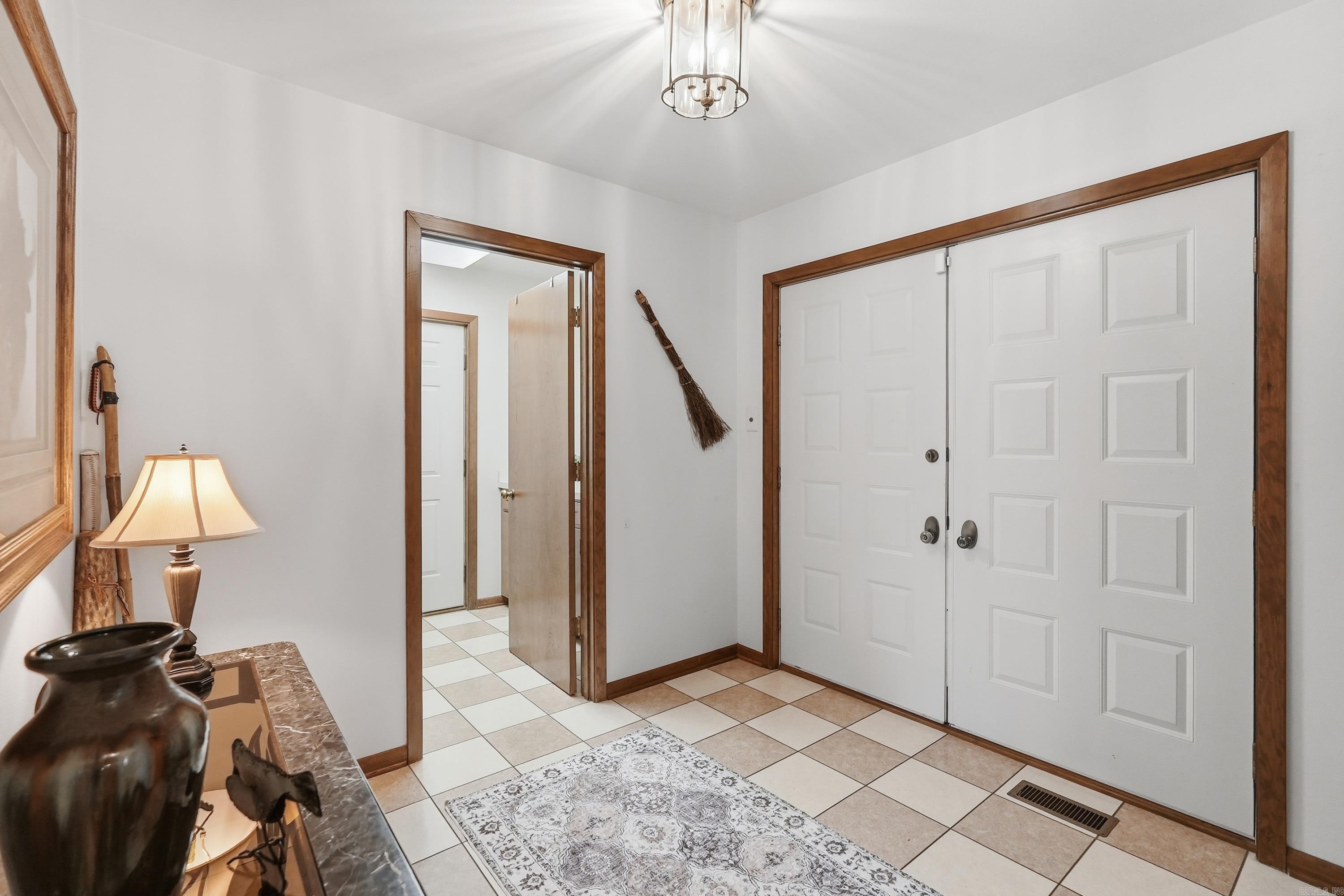 WELLINGTON POINTE - Residential