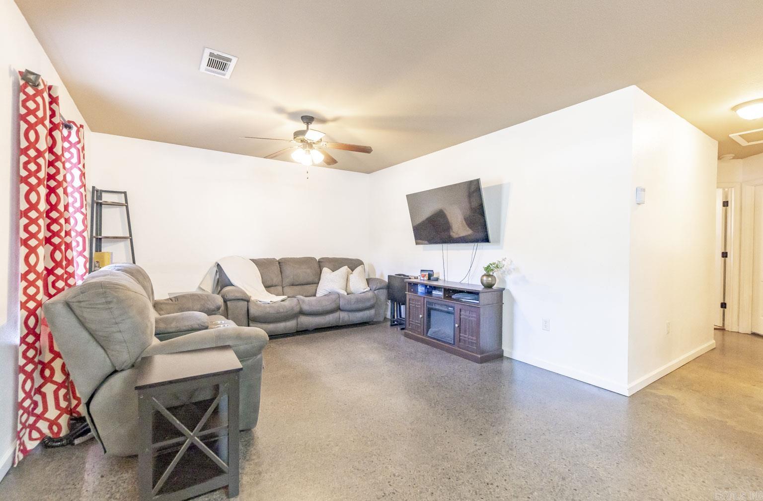 Twin Hills - Residential