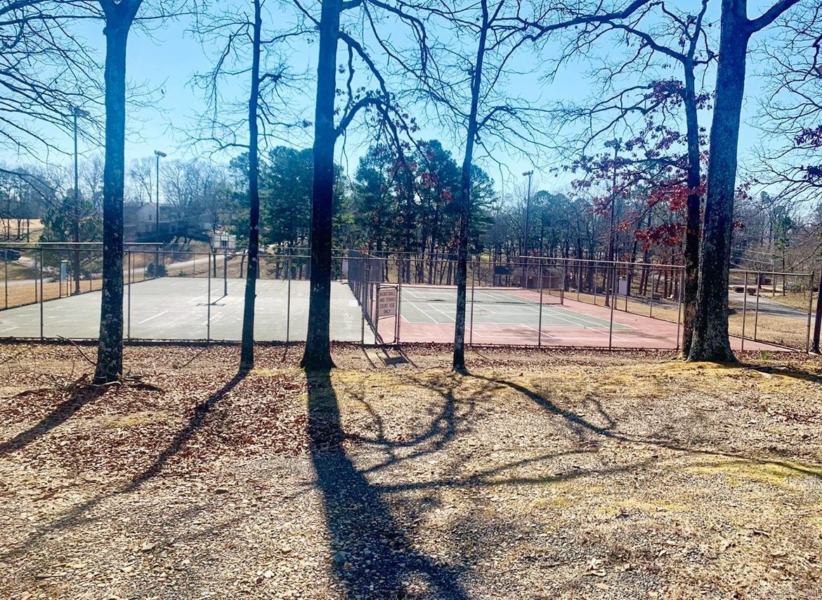 Diamondhead J - Land