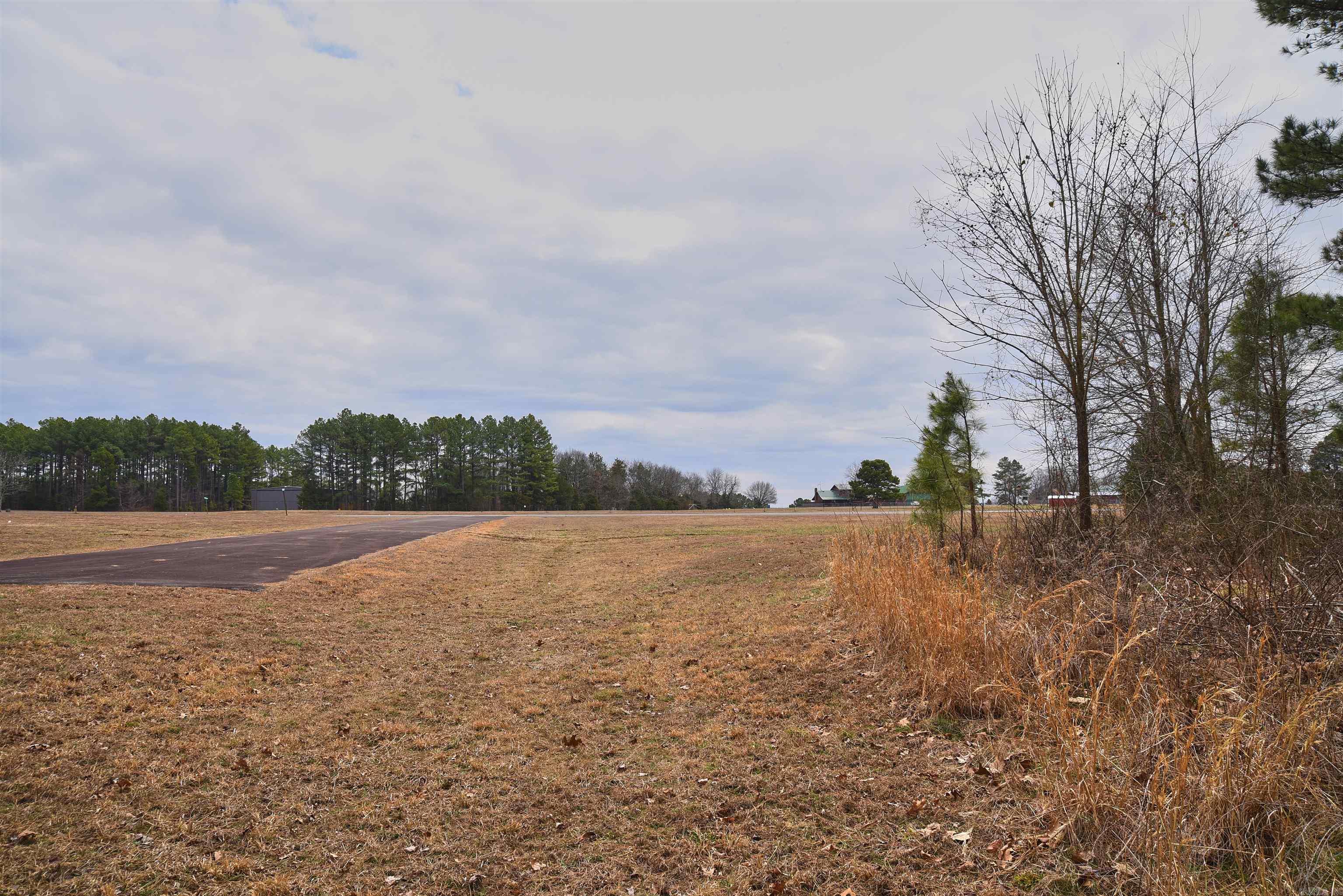 Holley Mountain Airpark - Land