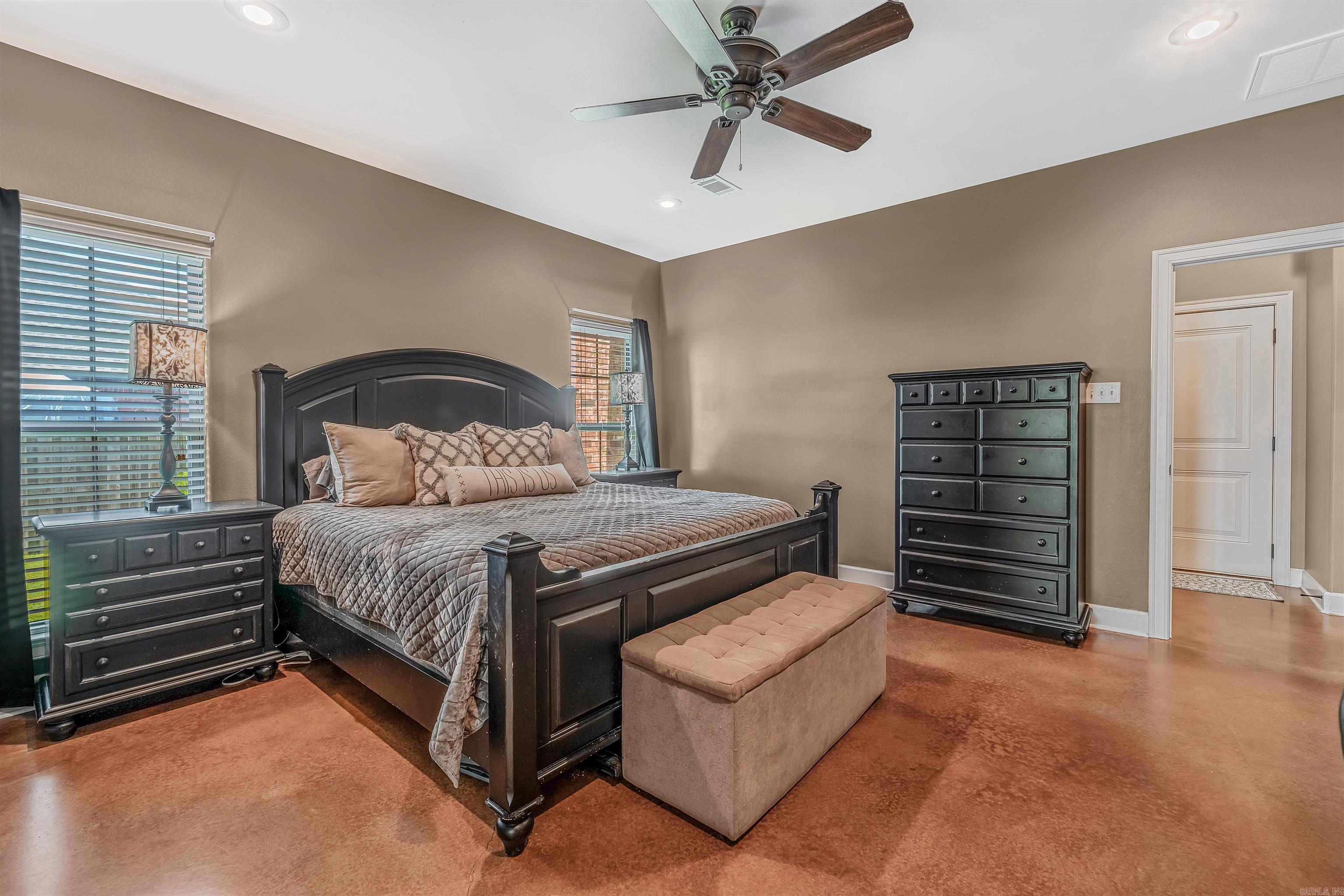 Saddle Creek - Residential