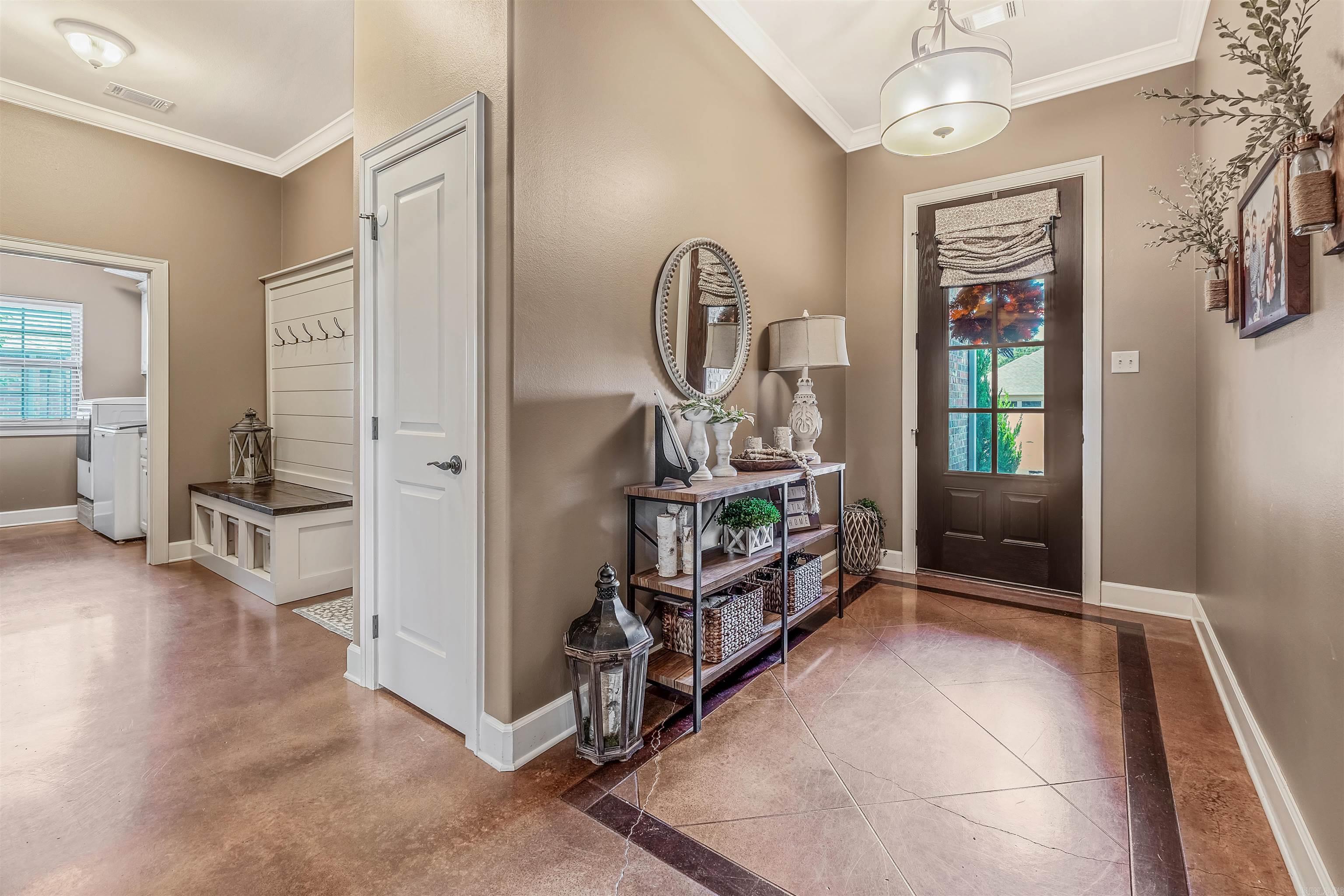 Saddle Creek - Residential