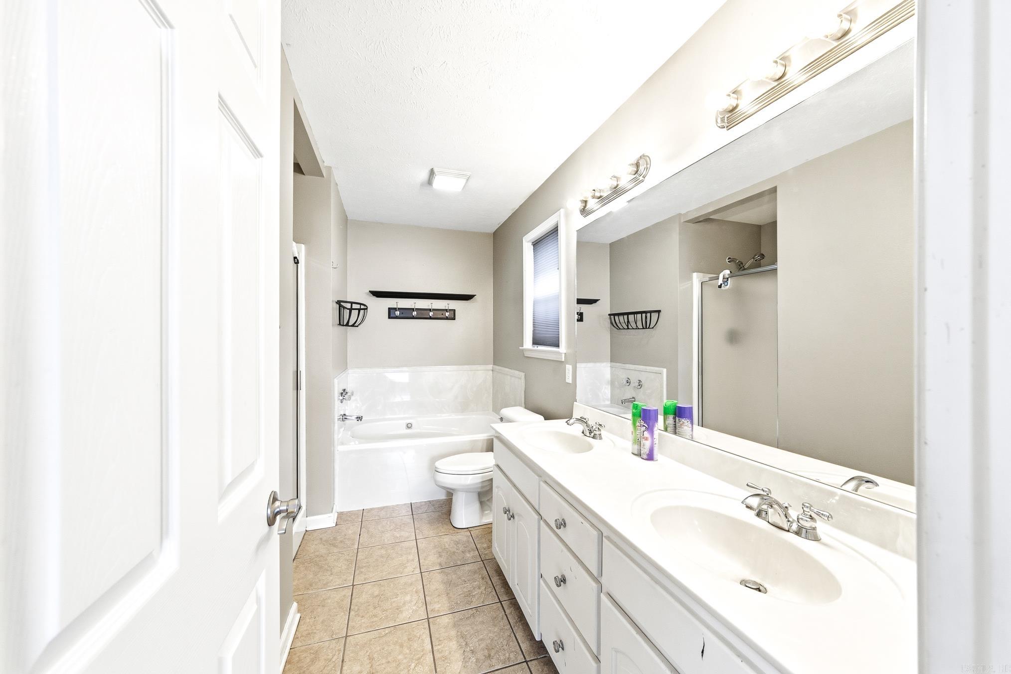 MOON RIDGE ESTATES - Residential