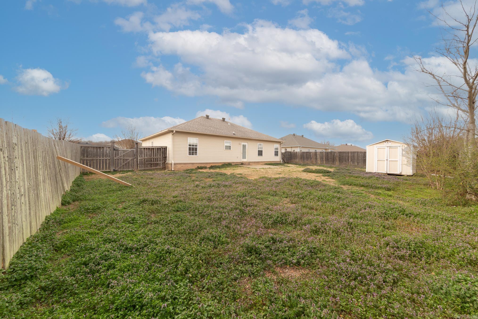 MOON RIDGE ESTATES - Residential