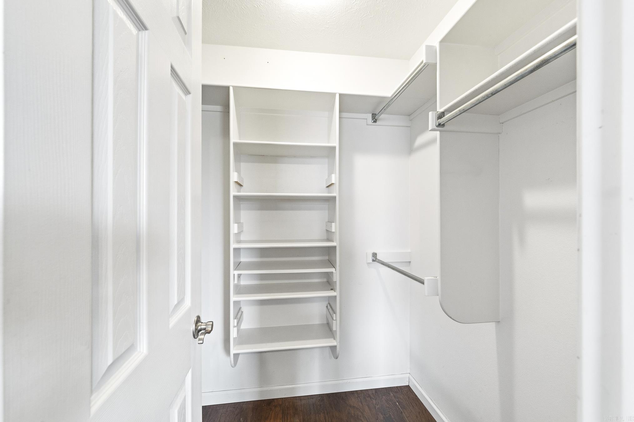 MOON RIDGE ESTATES - Residential