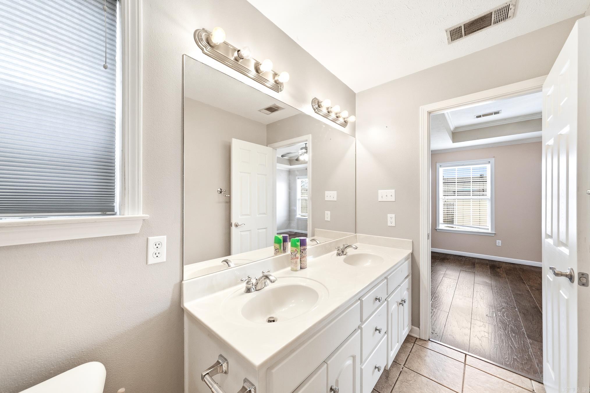 MOON RIDGE ESTATES - Residential