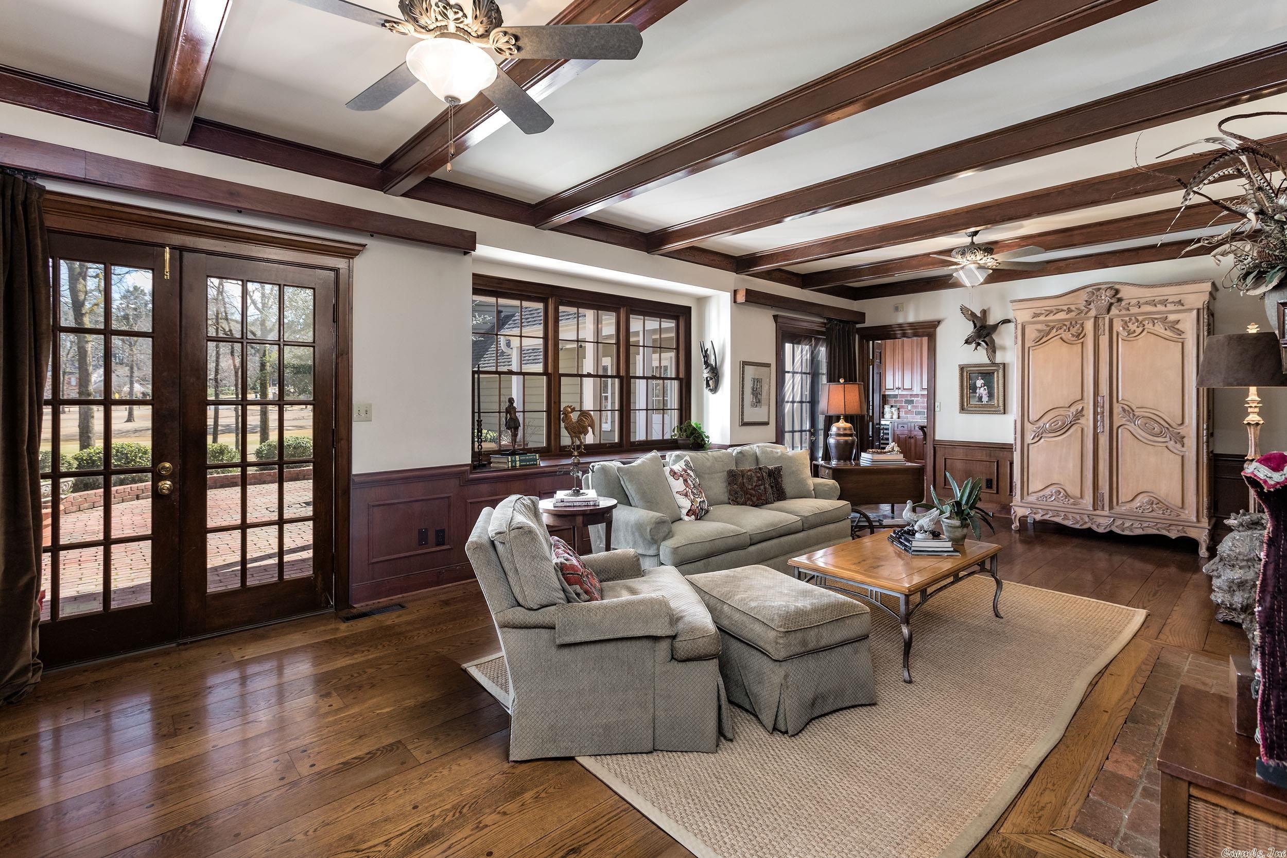 PLEASANT VALLEY - Residential