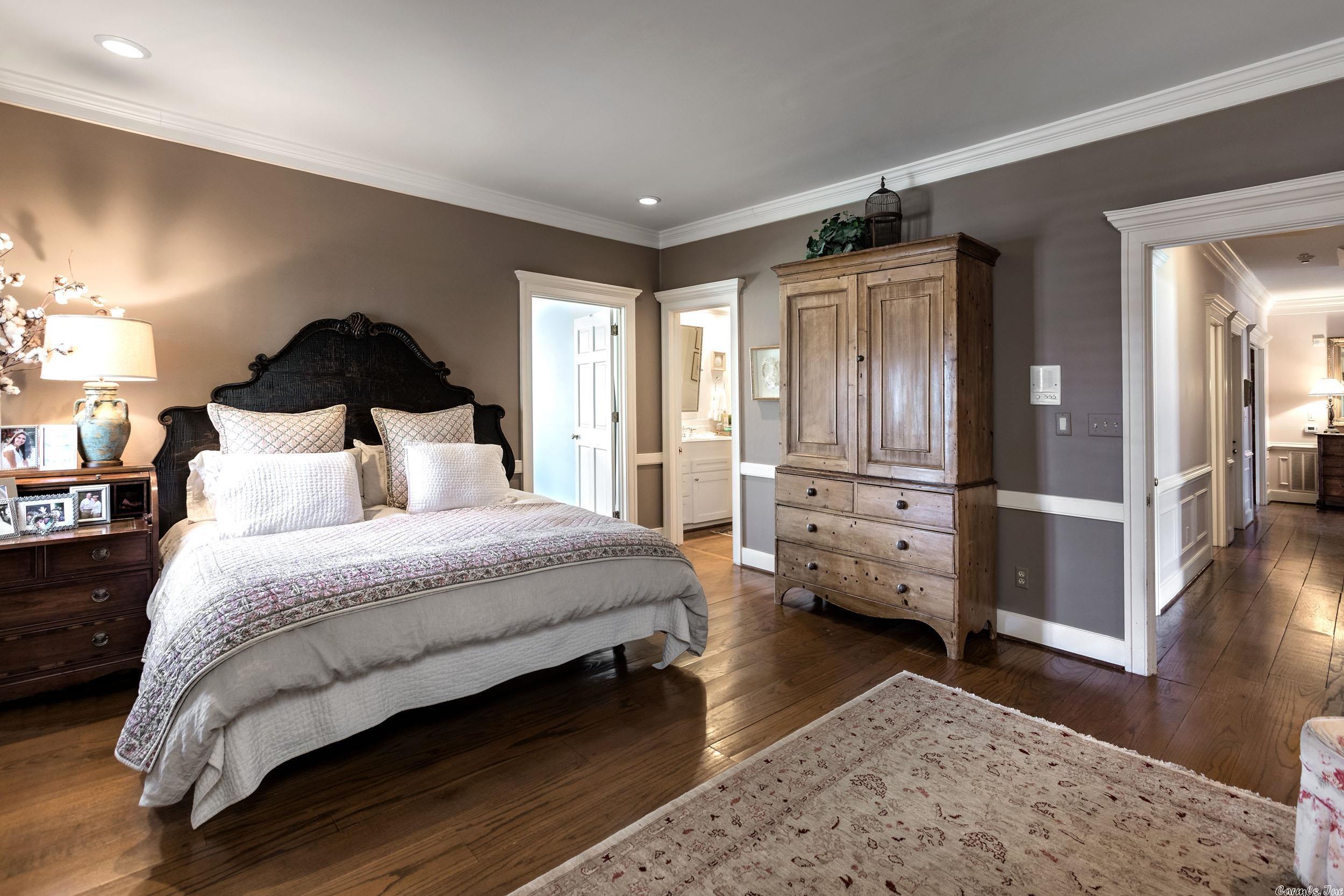 PLEASANT VALLEY - Residential