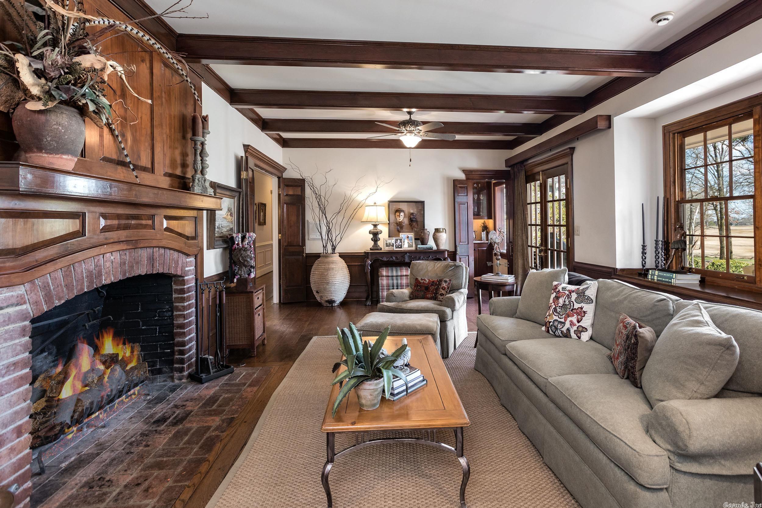 PLEASANT VALLEY - Residential