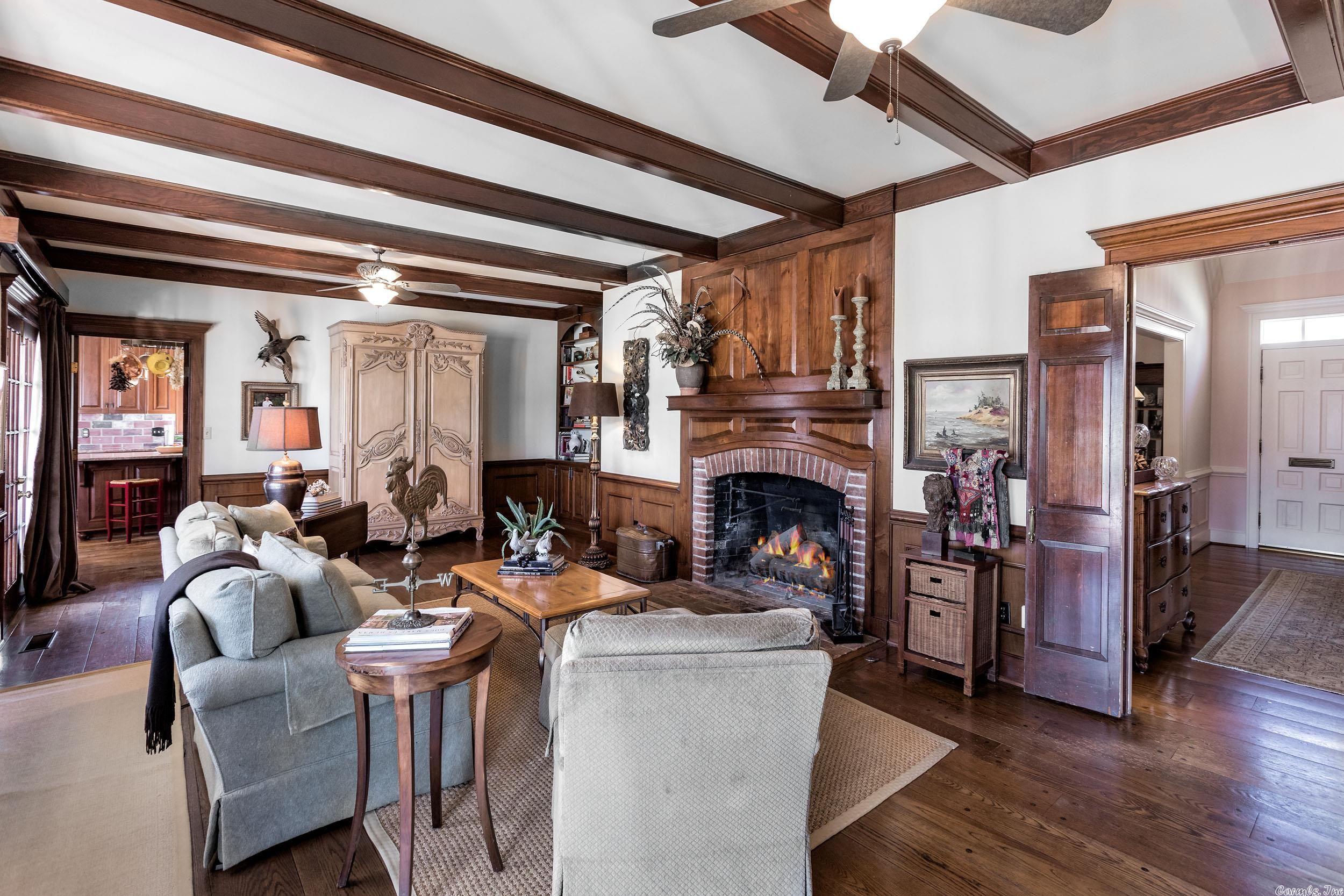 PLEASANT VALLEY - Residential