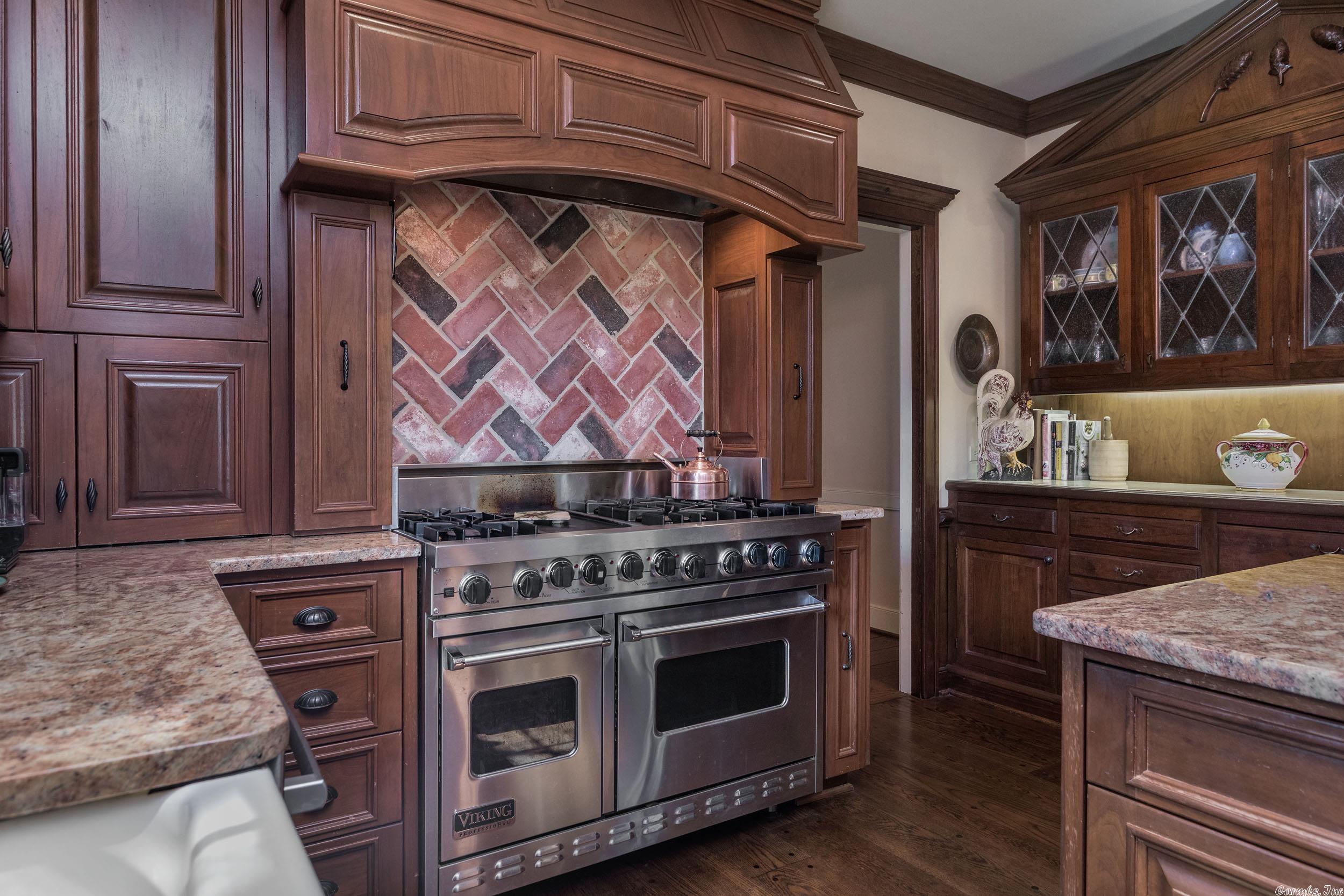 PLEASANT VALLEY - Residential