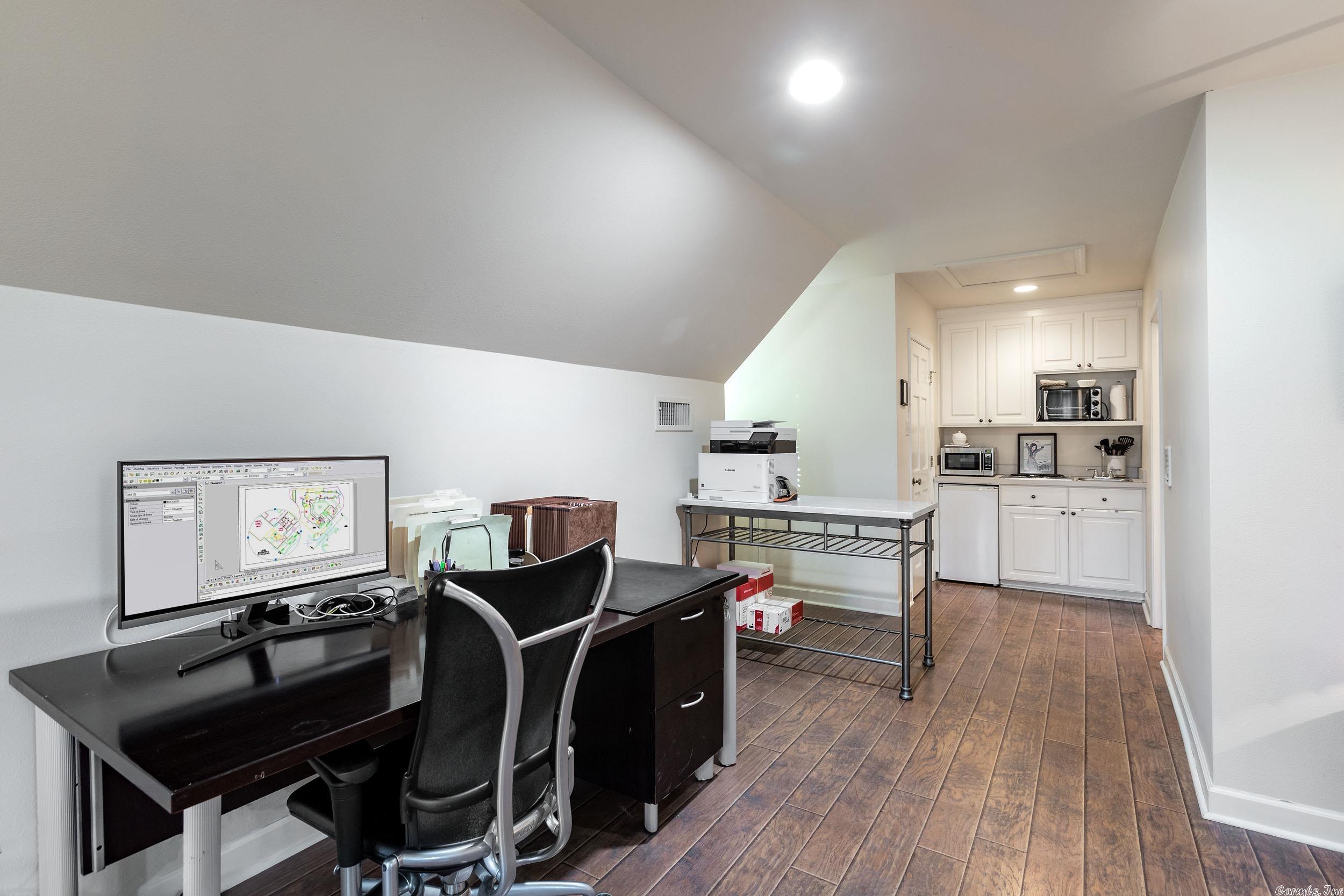 PLEASANT VALLEY - Residential