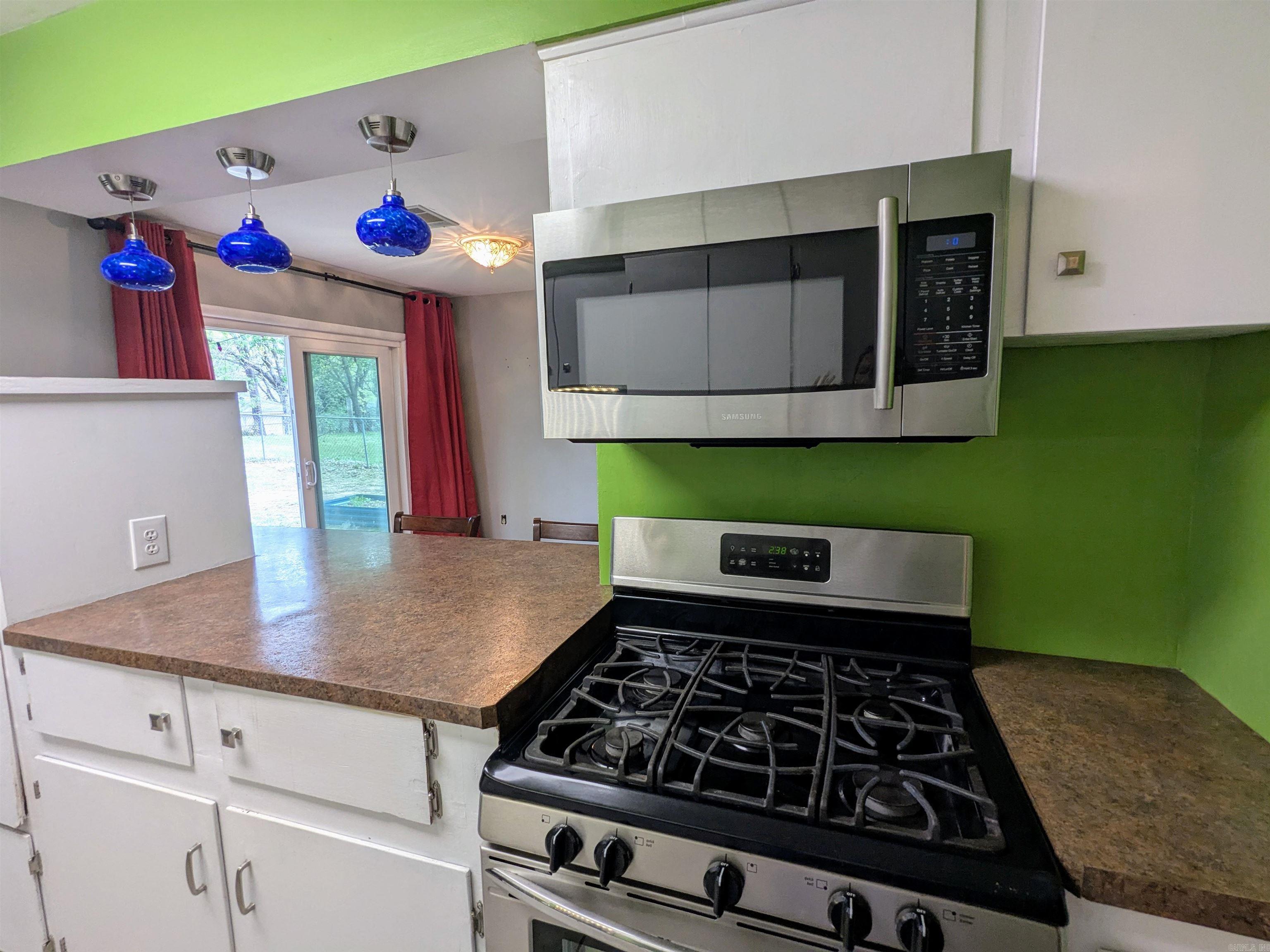 HILLSIDE - Residential