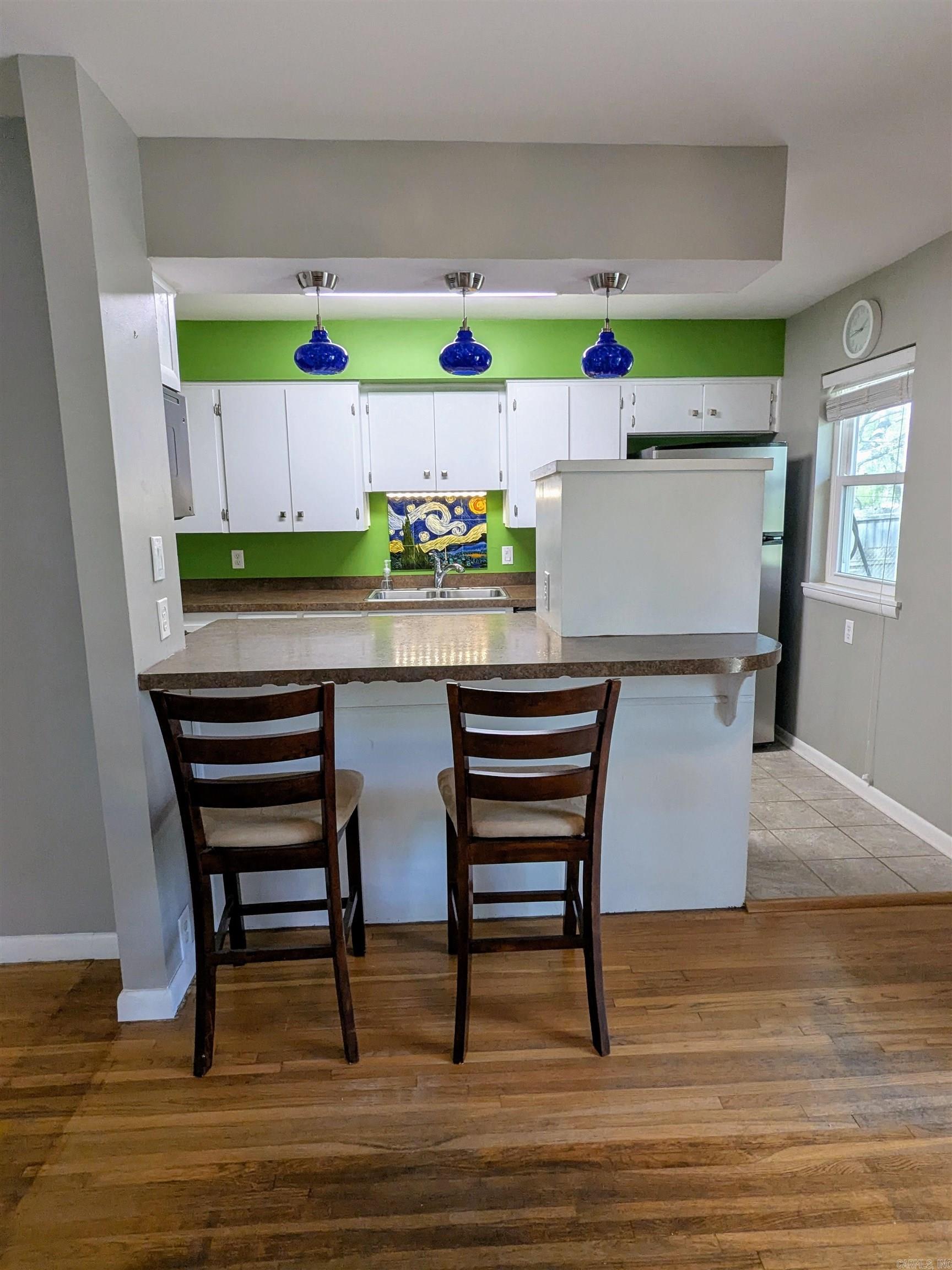 HILLSIDE - Residential