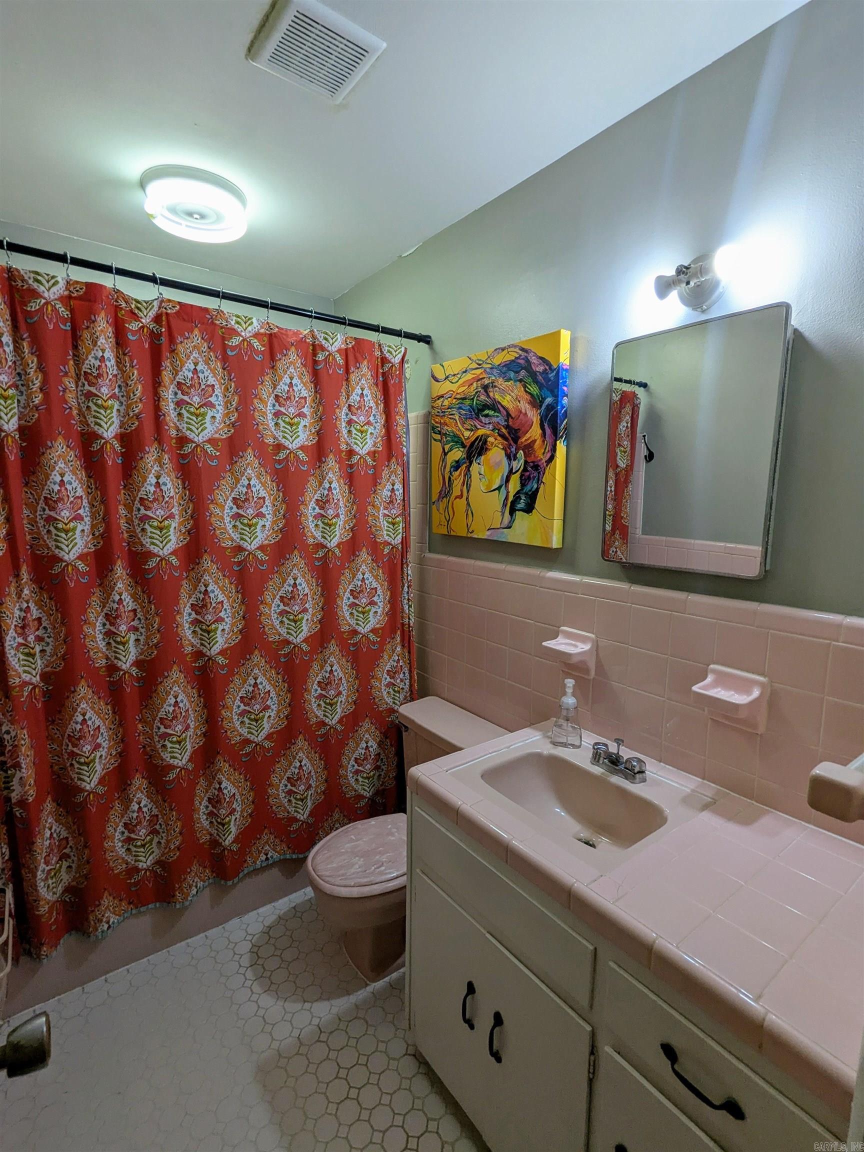 HILLSIDE - Residential