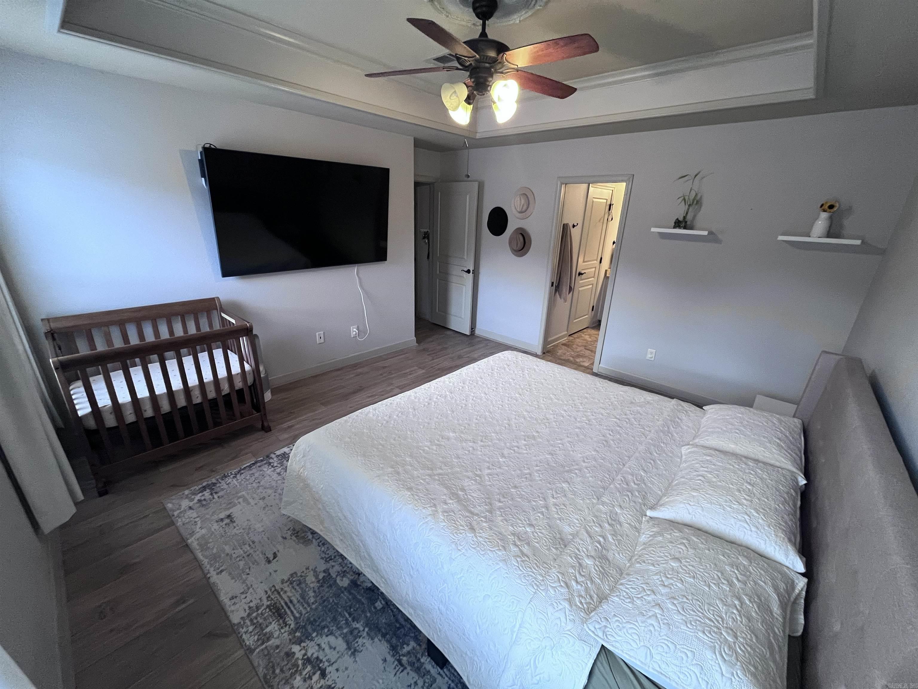 HUNTINGTON PLACE - Residential Lease