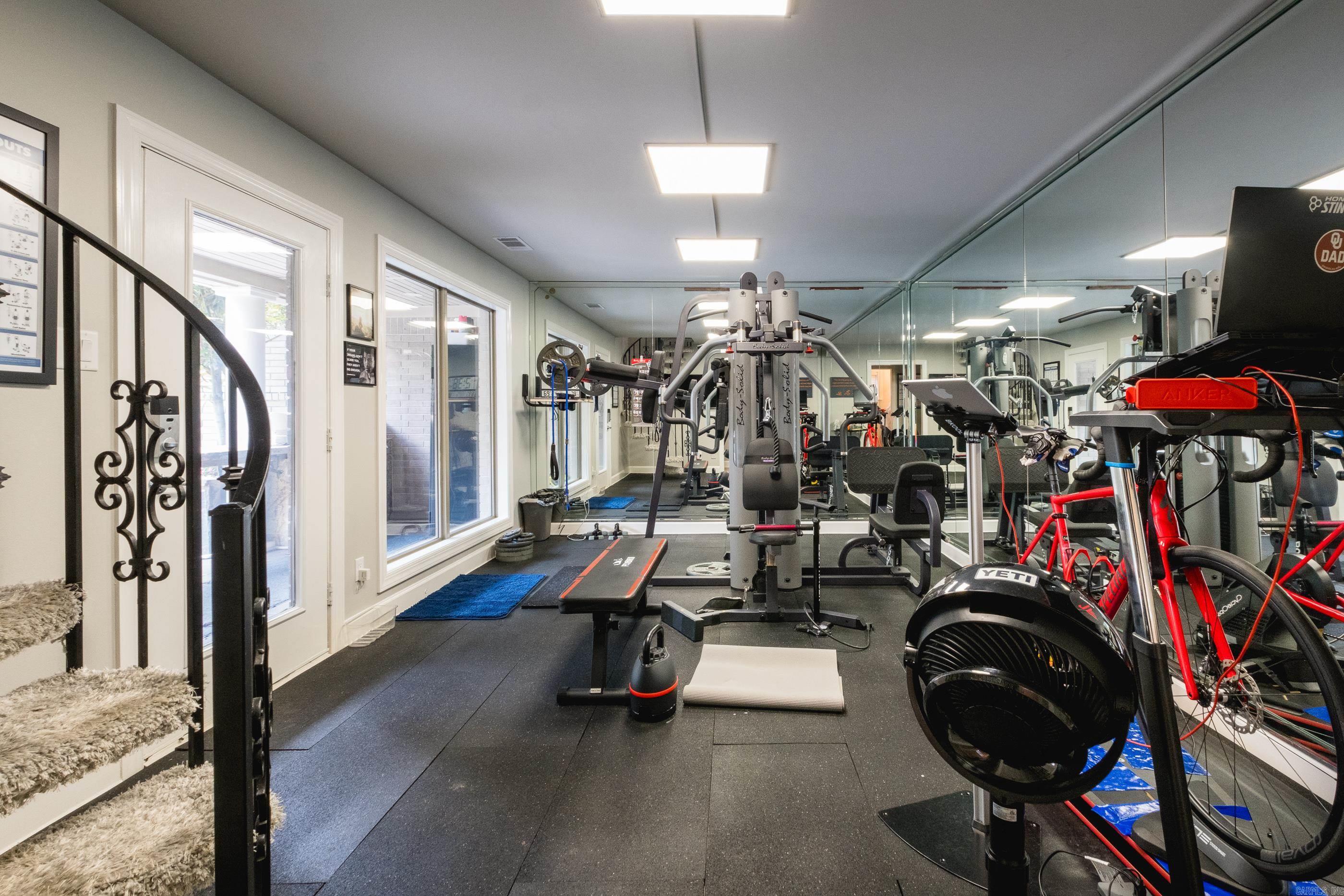 SHADY VALLEY - Residential