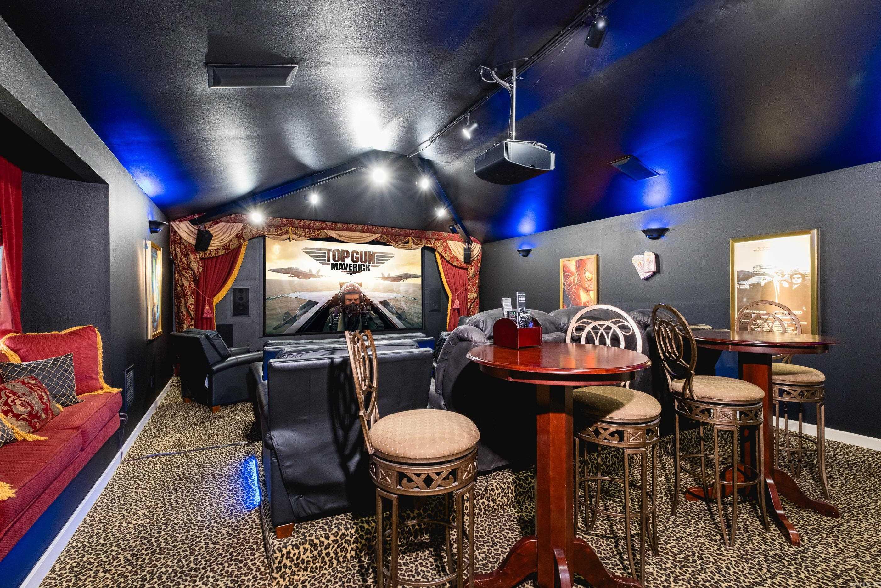 SHADY VALLEY - Residential