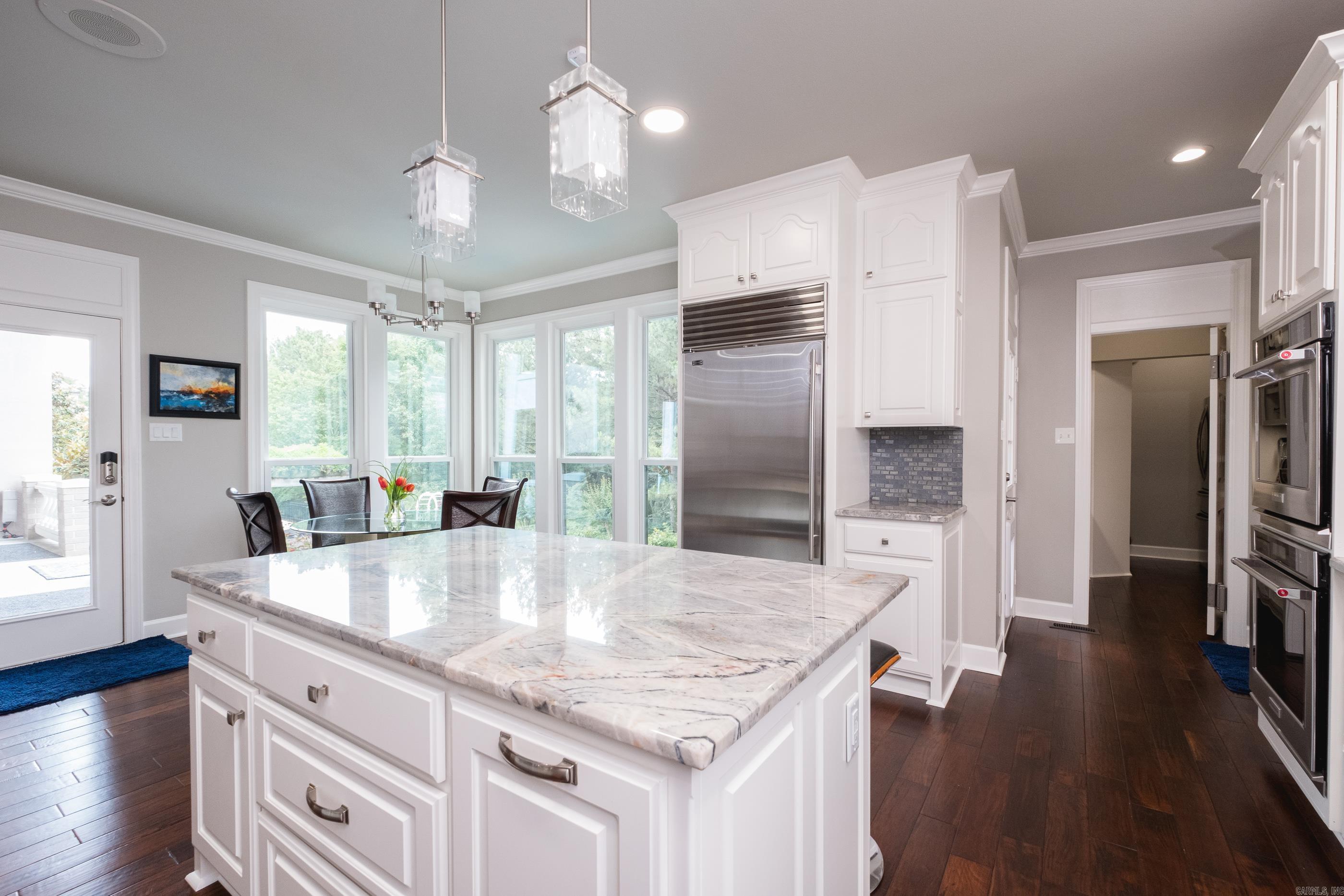 SHADY VALLEY - Residential