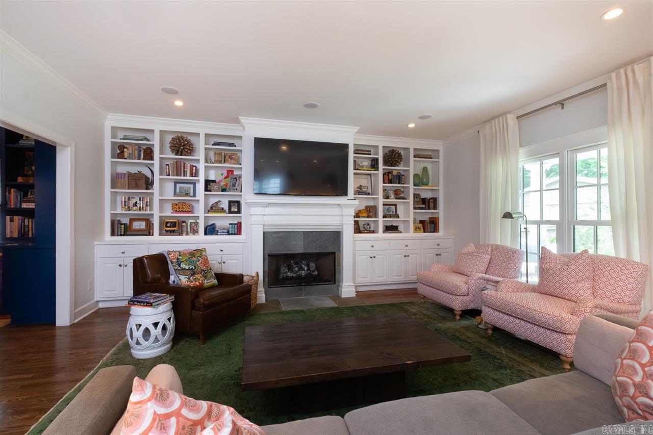 PARK VIEW - Residential