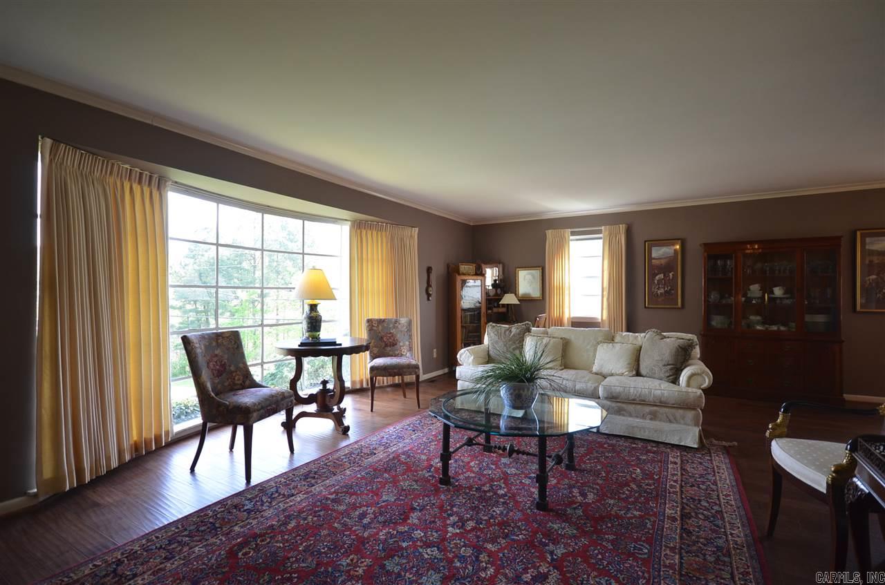 SHANNON HILLS s - Residential