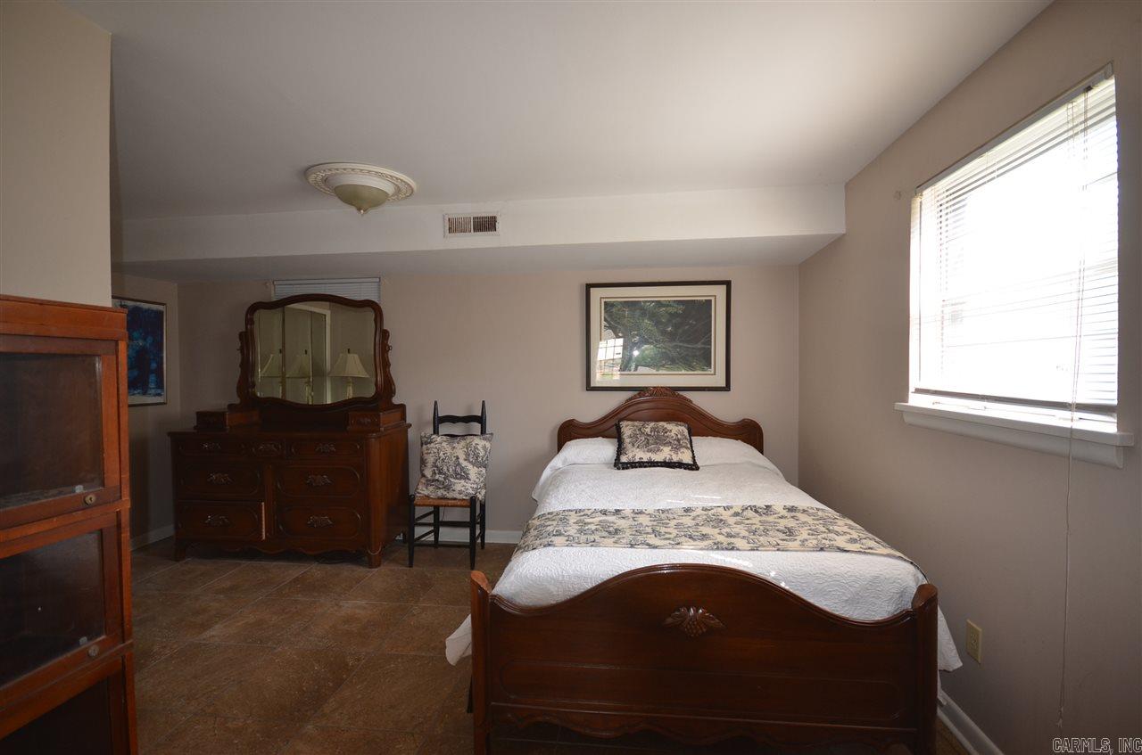 SHANNON HILLS s - Residential