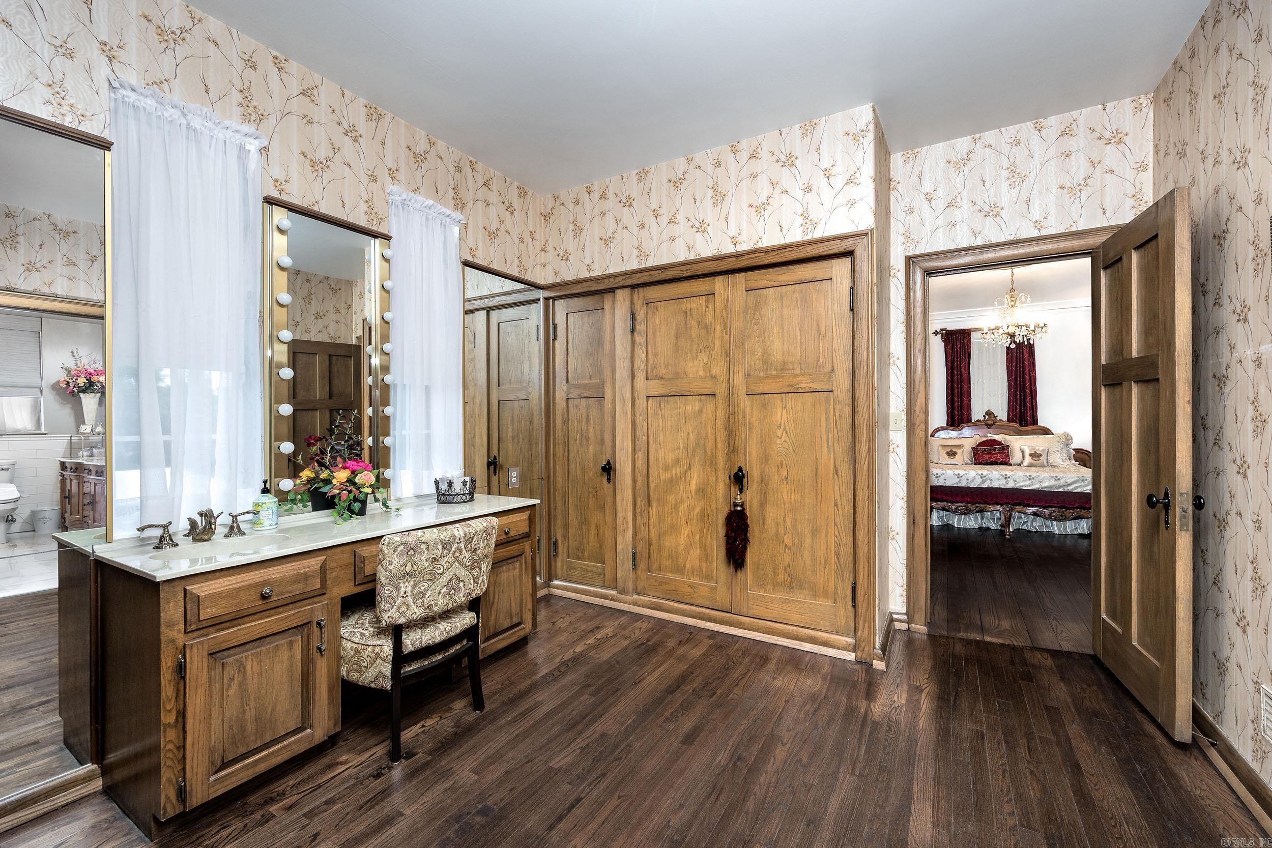 ABRAHAM J T - Residential