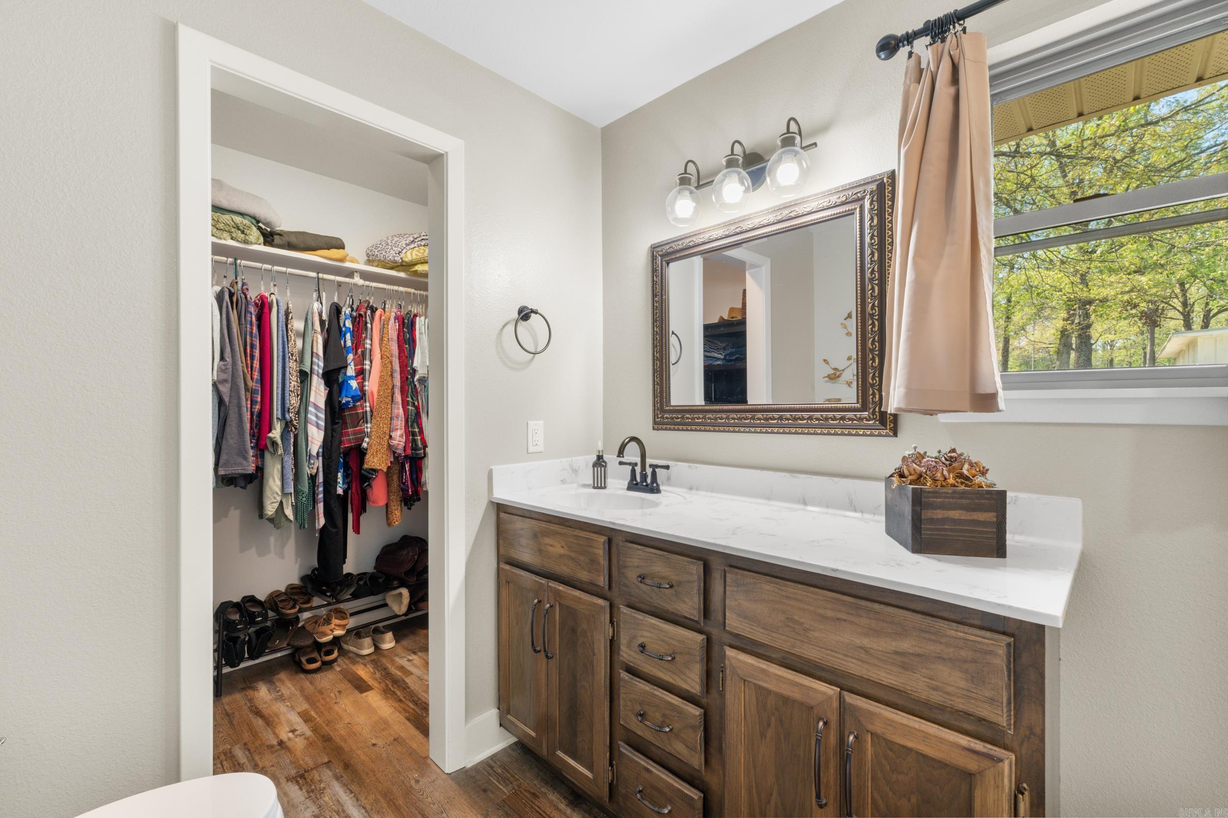 DRIFTWOOD SHORES ESTATES - Residential