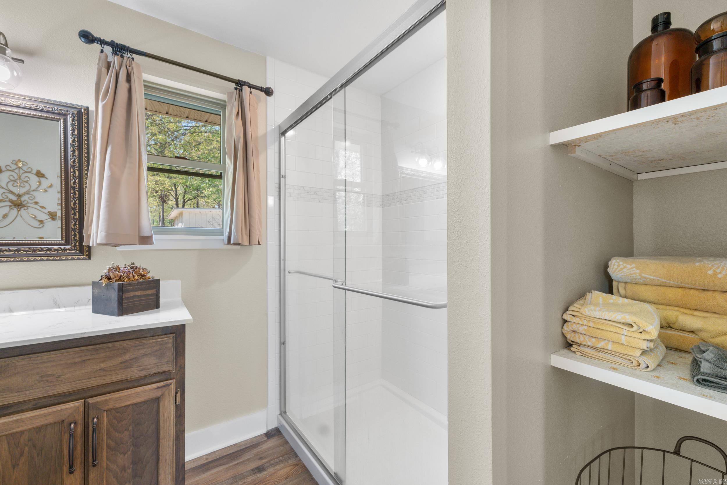 DRIFTWOOD SHORES ESTATES - Residential