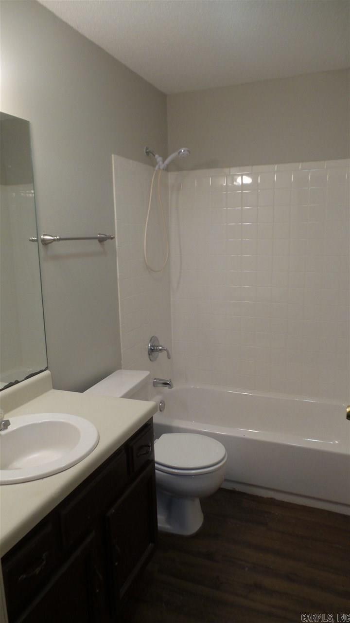 Bellevue L1 - Residential Lease