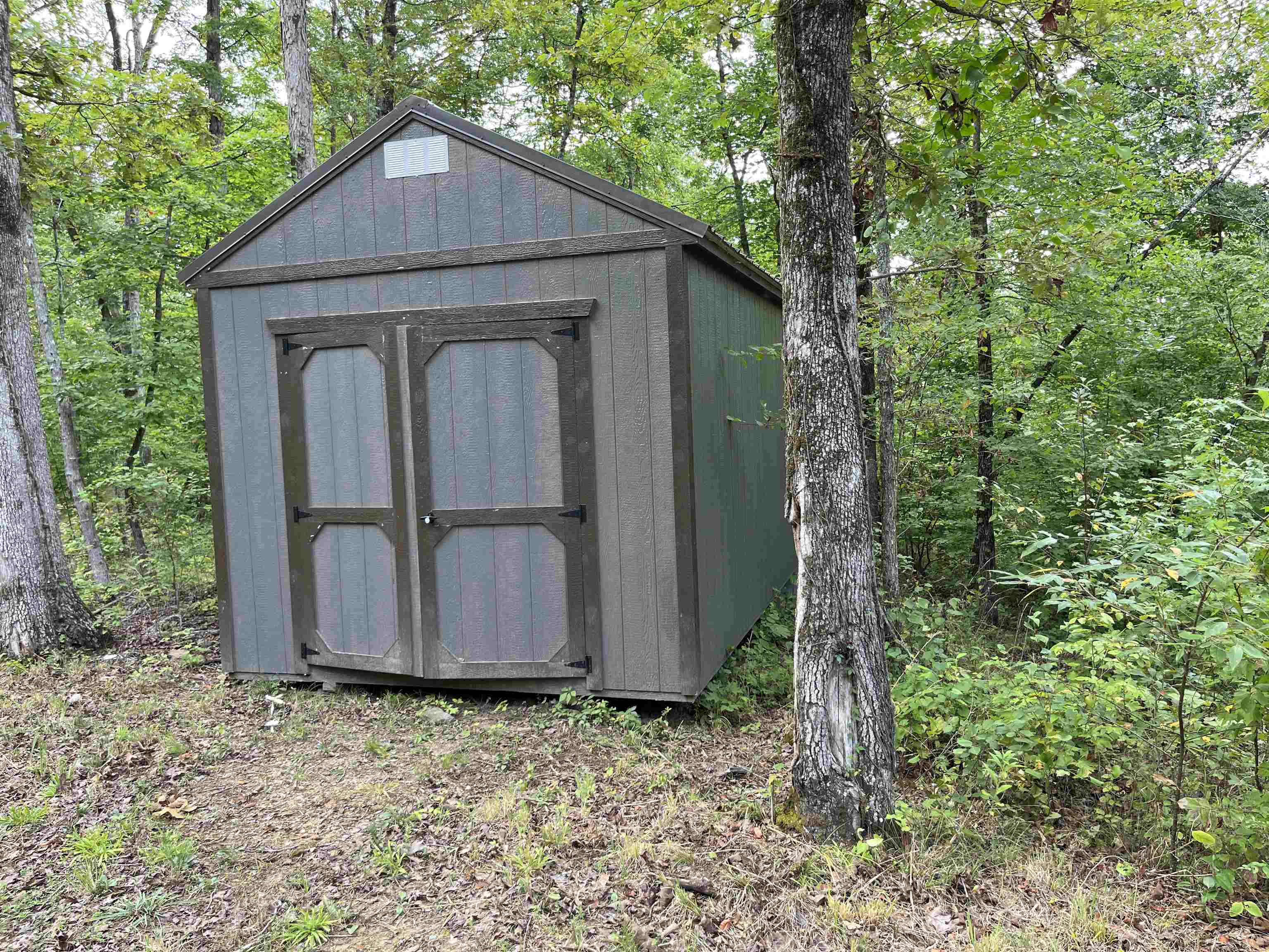 Metes & Bounds - Land