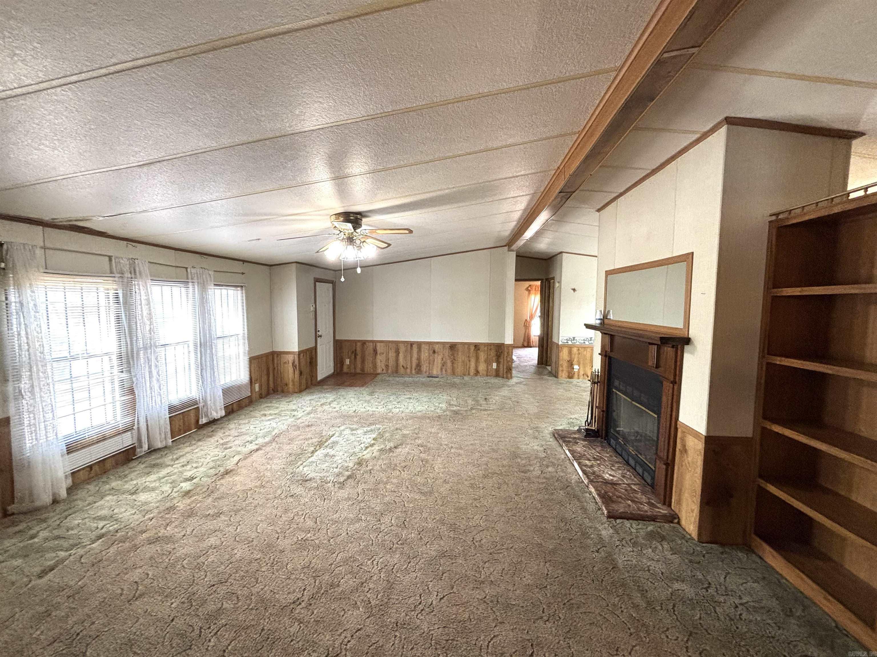 MAPLE CREEK FARMS - Residential