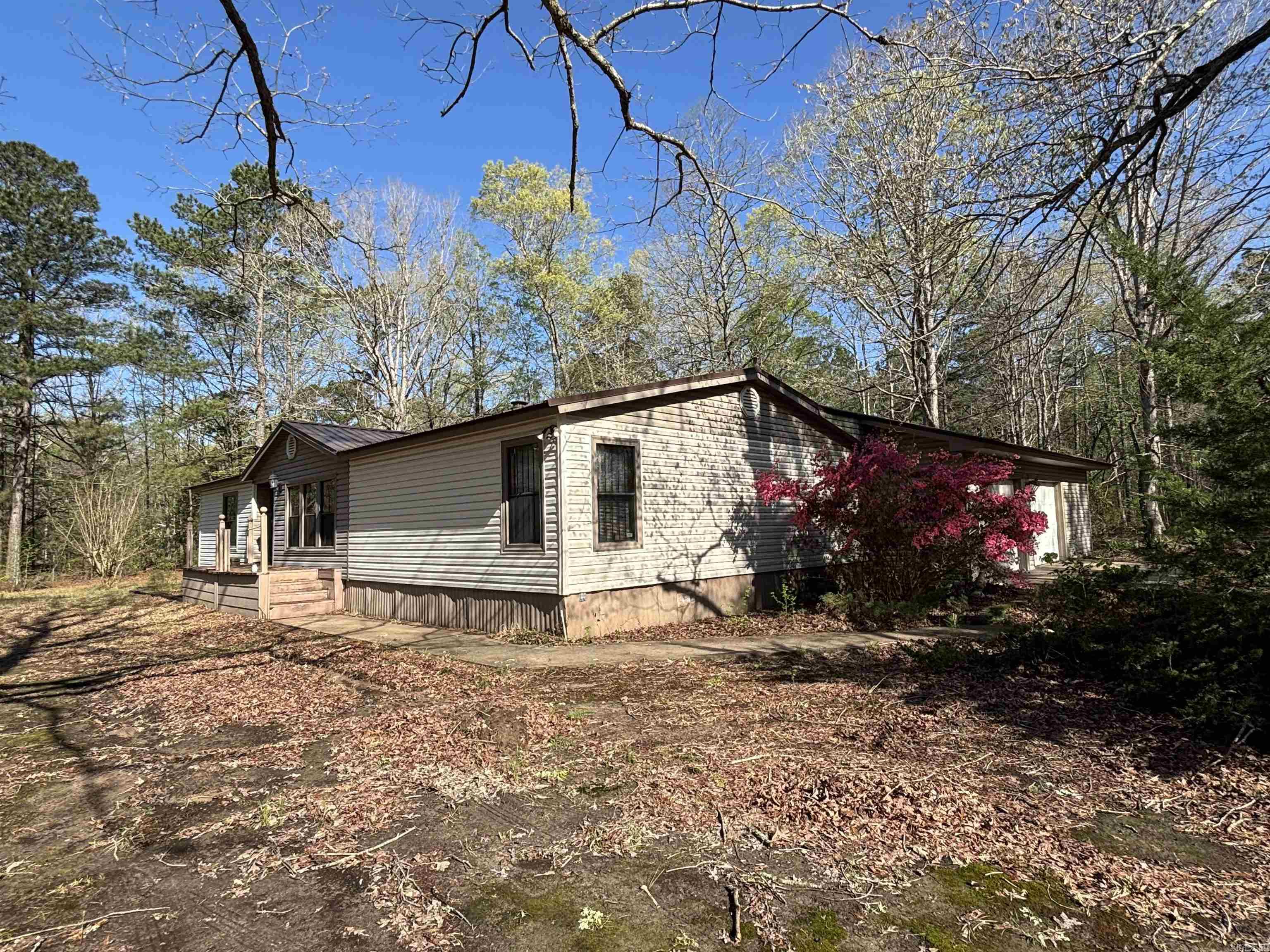 MAPLE CREEK FARMS - Residential