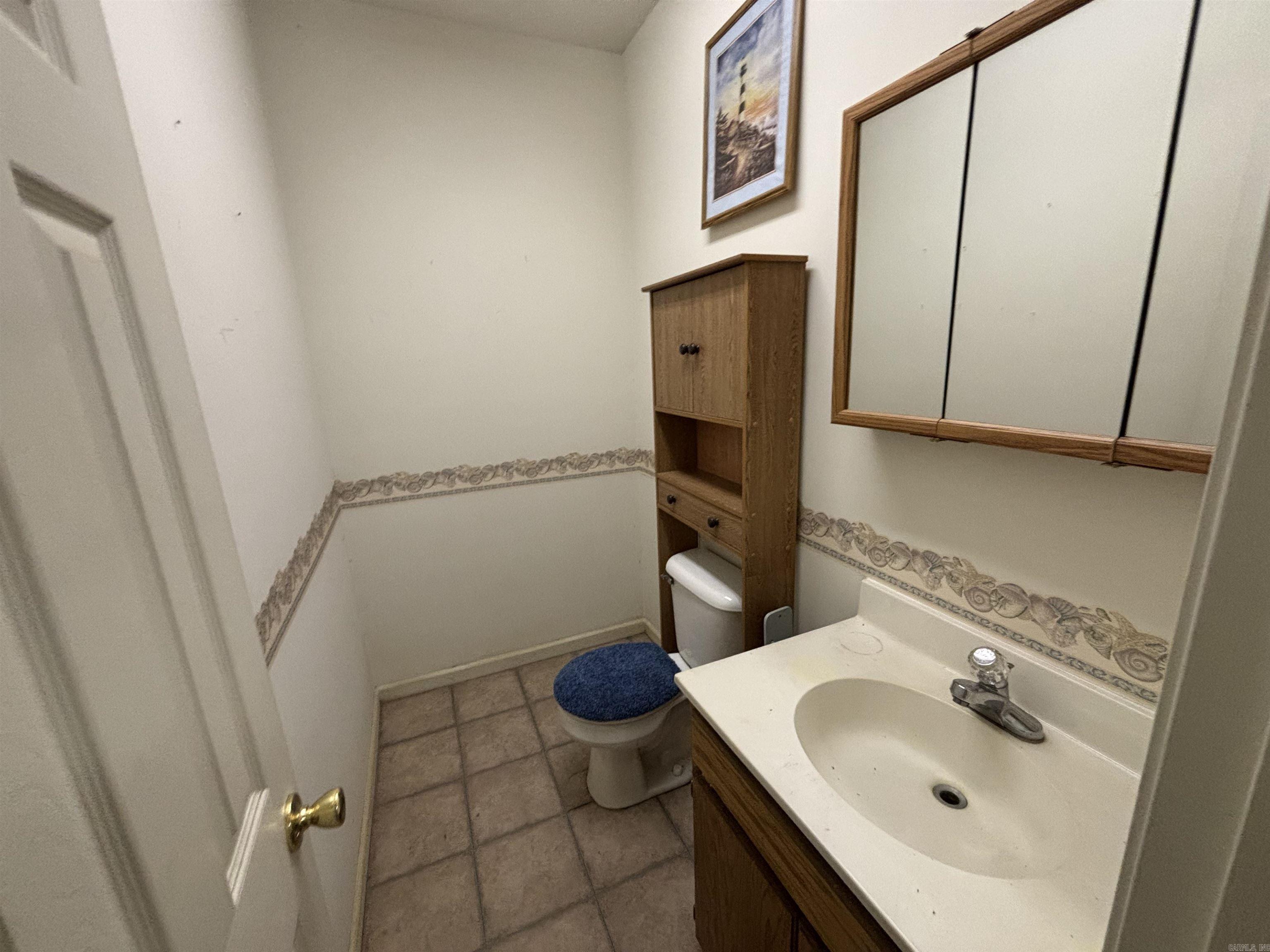 MAPLE CREEK FARMS - Residential