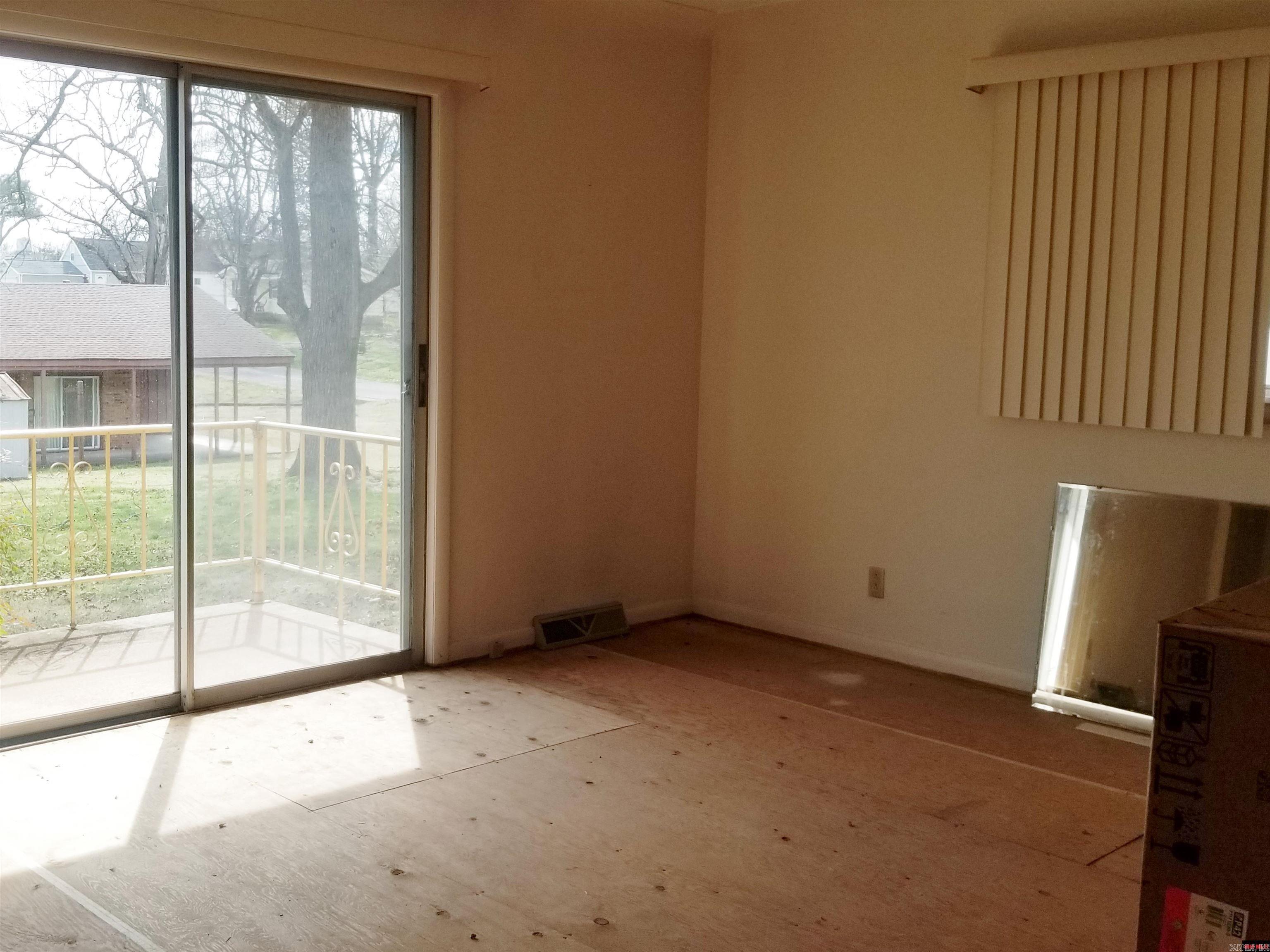 WISEMAN TERRACE ADD - Residential